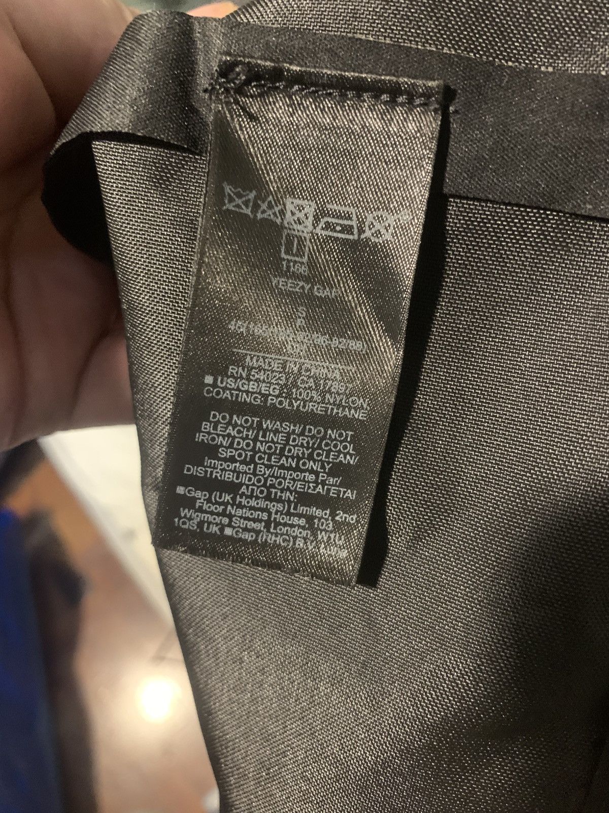 Balenciaga × Gap × Yeezy Yeezy gap balenciaga t cut parka Size US S / EU 44-46 / 1 - 9 Thumbnail