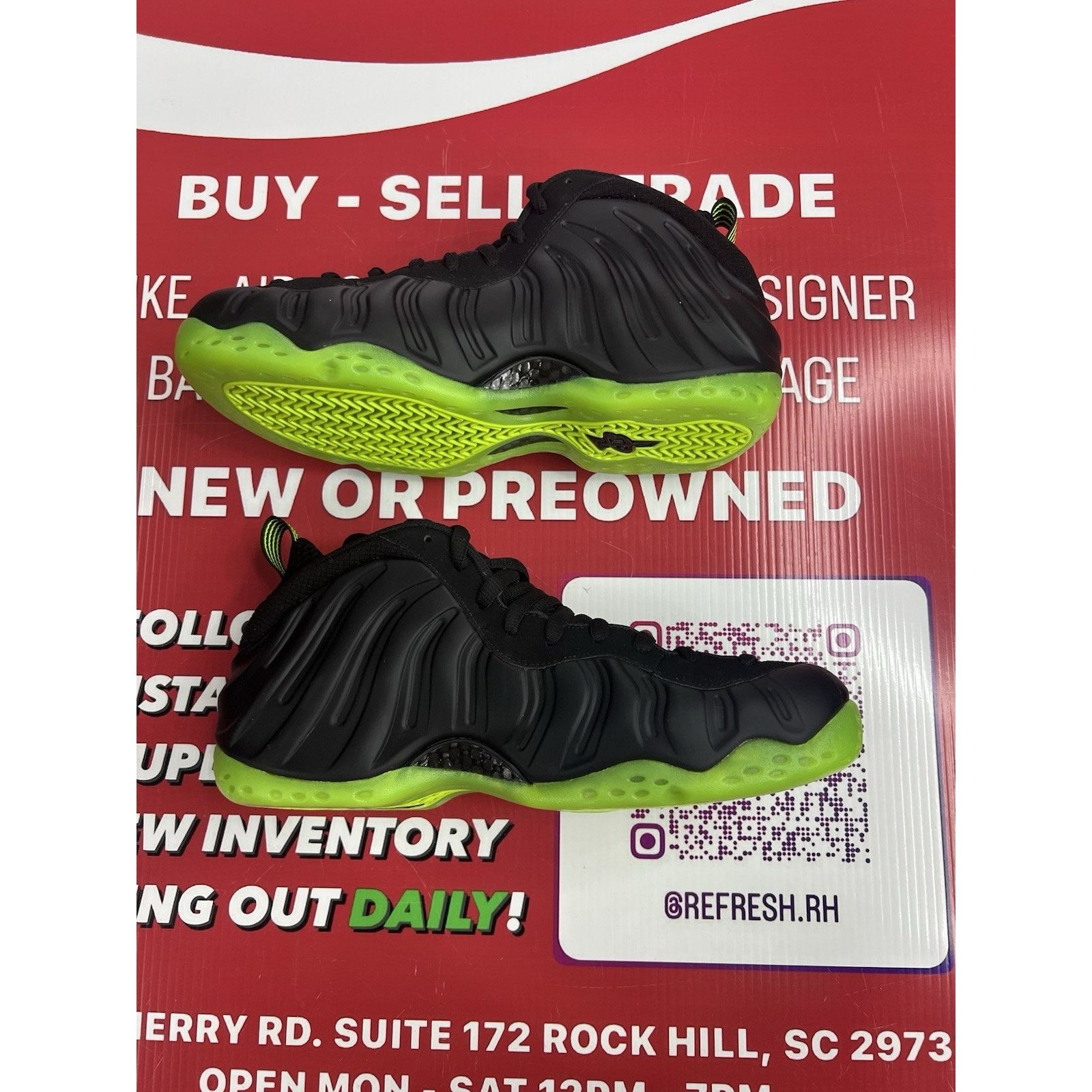 Nike Nike Air Foamposite One Black Volt Size 10 (HF2902-001) Size US 10 / EU 43 - 3 Thumbnail