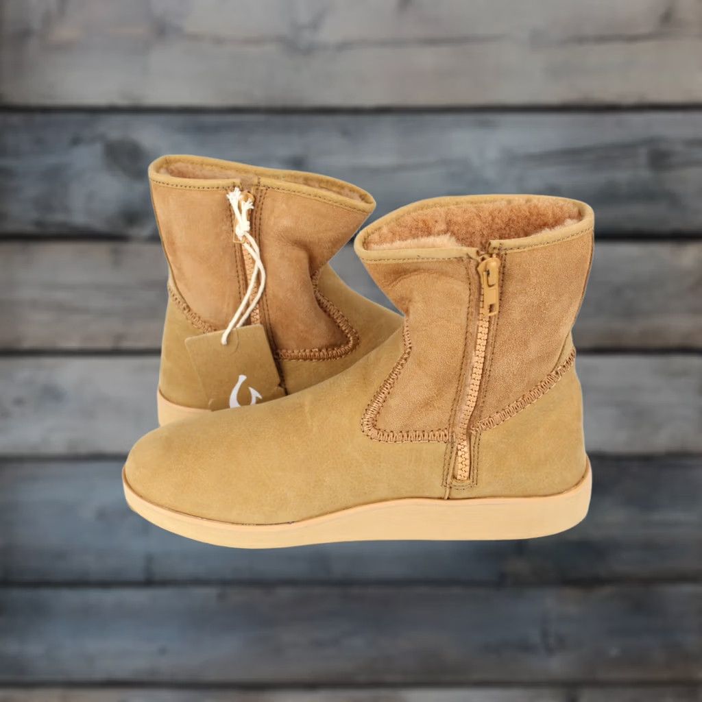 Olukai OluKai Women's Pa'ina Hulu Boots Size 9.5 Waterproof Leather Lined Tan Boots Size US 10 / IT 40 - 1 Thumbnail
