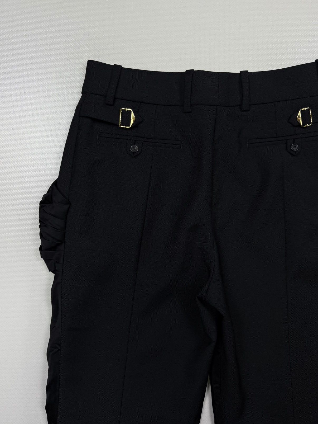 Louis Vuitton Louis Vuitton Women’s Wool Cupro Viscose Black Capri Pants Size 26" / US 2 / IT 38 - 11 Thumbnail