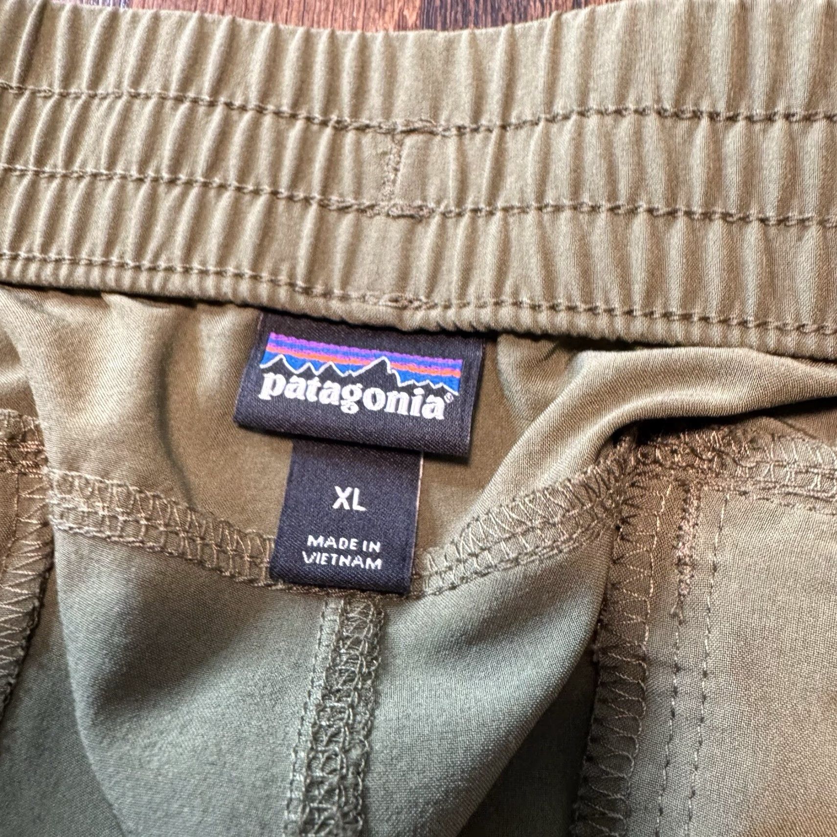 Patagonia Patagonia Pants Mens XL Olive Green Lightweight Nylon Hiking Cargo Size US 36 / EU 52 - 4 Thumbnail
