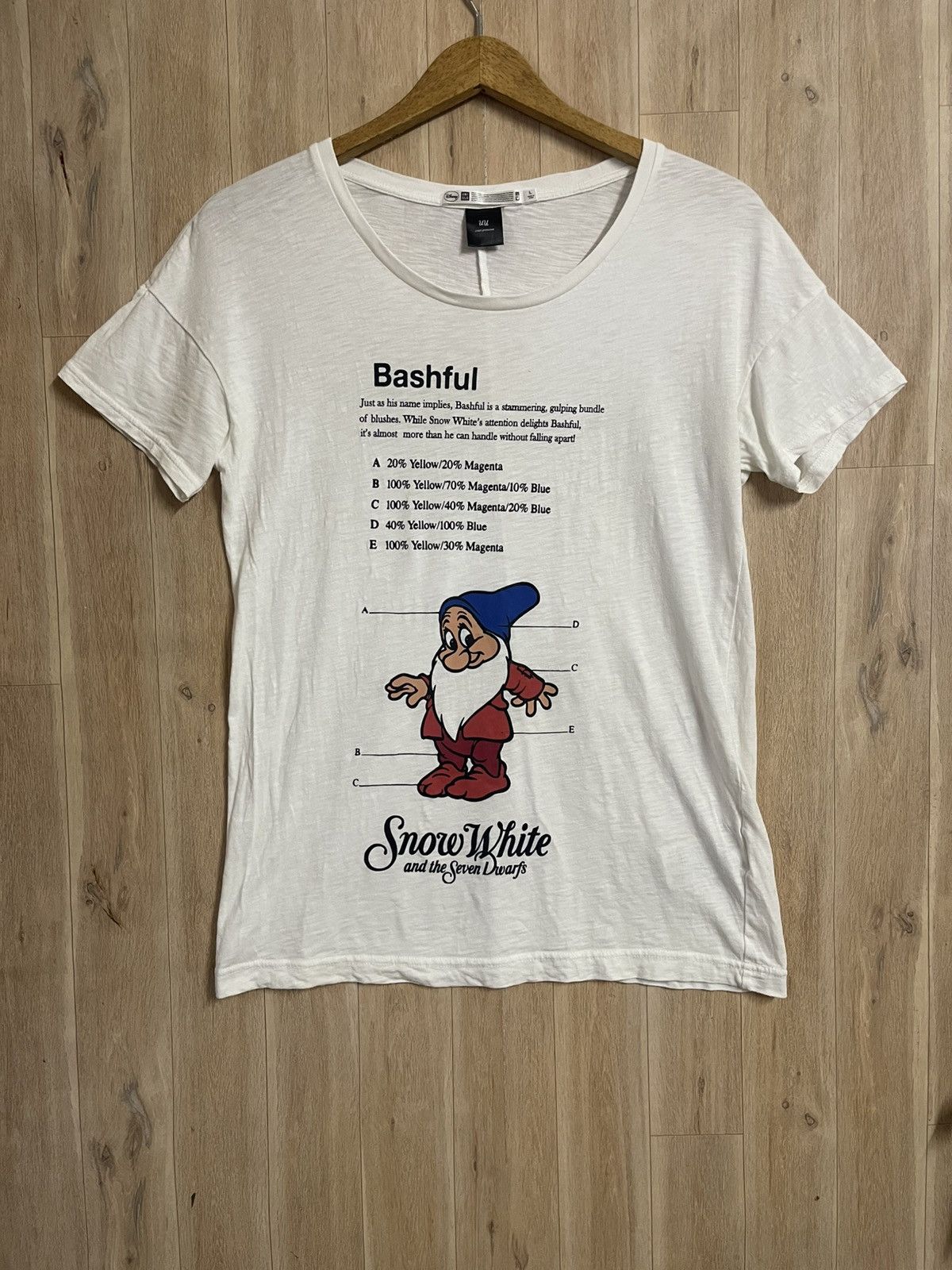 Disney × Undercover Rare Undercover x Uniqlo X Disney T shirt L fit S 7 Dwarf Size US S / EU 44-46 / 1 - 1 Thumbnail