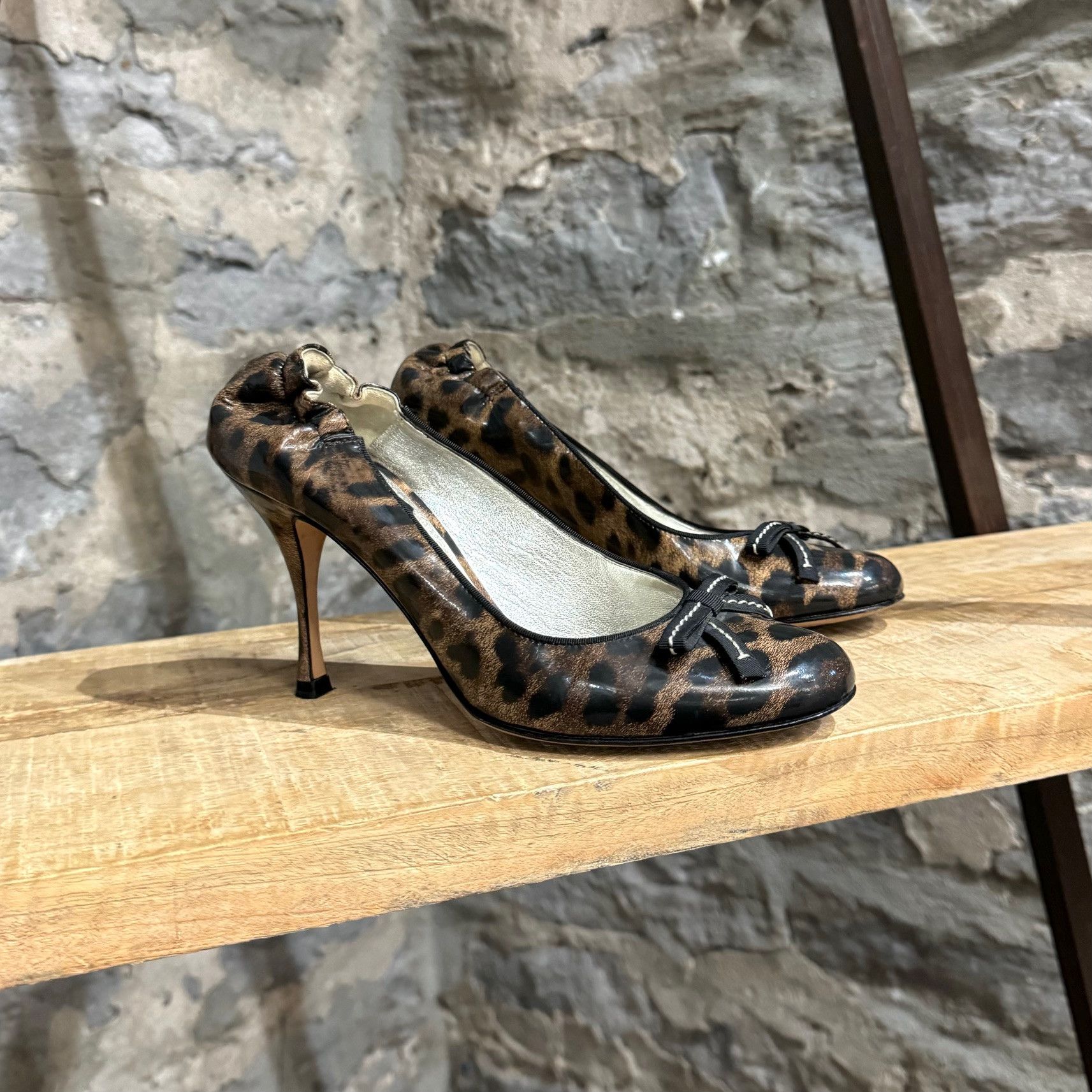 Dolce & Gabbana Dolce & Gabbana Leopard Patent Elastic Bow Pumps Size US 7.5 / IT 37.5 - 1 Thumbnail