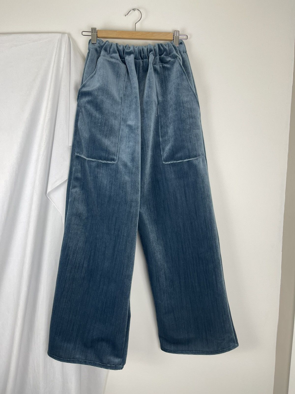Chorley Velvet shiny imitation denim baggy wide leg sweatpants Size US 34 / EU 50 - 2 Thumbnail