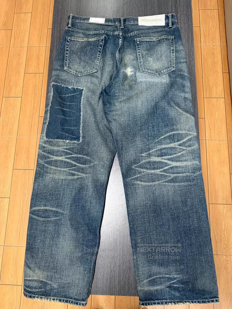 Neighborhood Neighborhood size L jeans Size US 27 - 2 Thumbnail