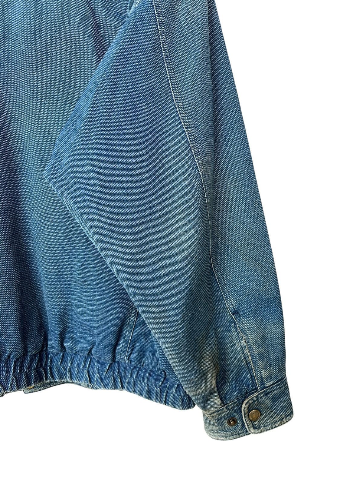 Burberry Vintage Burberrys Sunfaded Distressed Denim Jacket Size US L / EU 52-54 / 3 - 13 Thumbnail