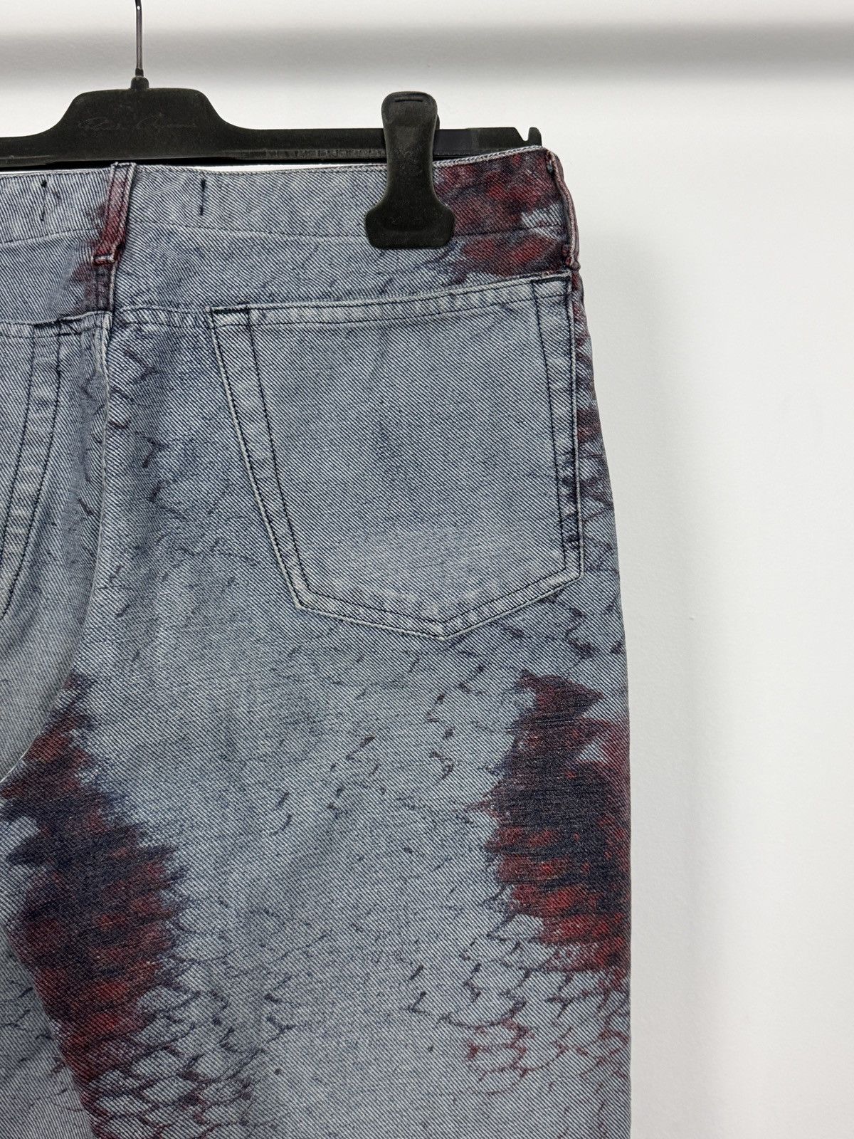 Roberto Cavalli Roberto Cavalli S/S2001 Flared Bleeding Python Scale Jeans Size 30" / US 8 / IT 44 - 11 Thumbnail
