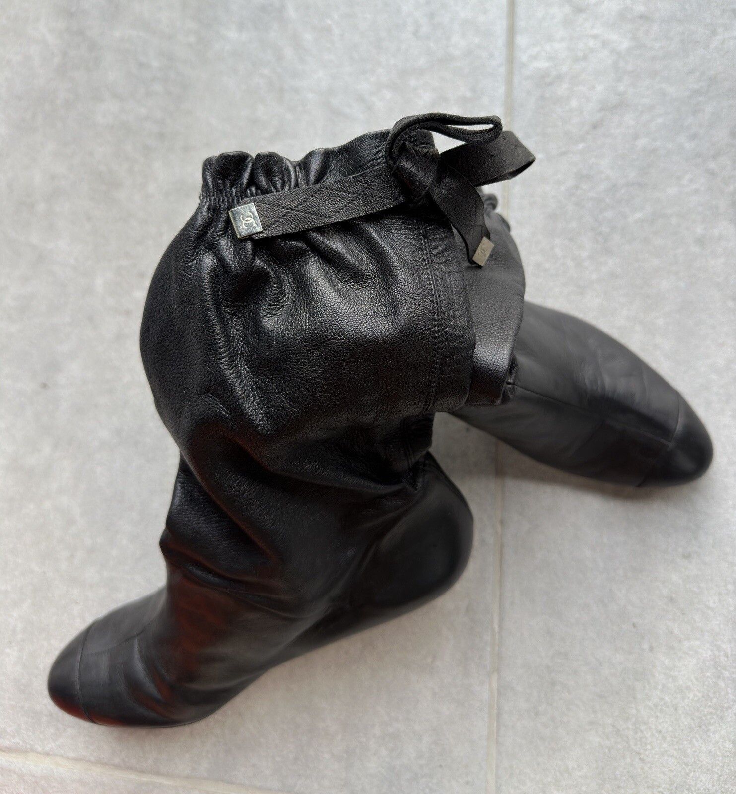 Chanel Chanel Vintage Leather Mid Calf Kitten Heel Boots 2000`s Size US 8 / IT 38 - 9 Thumbnail