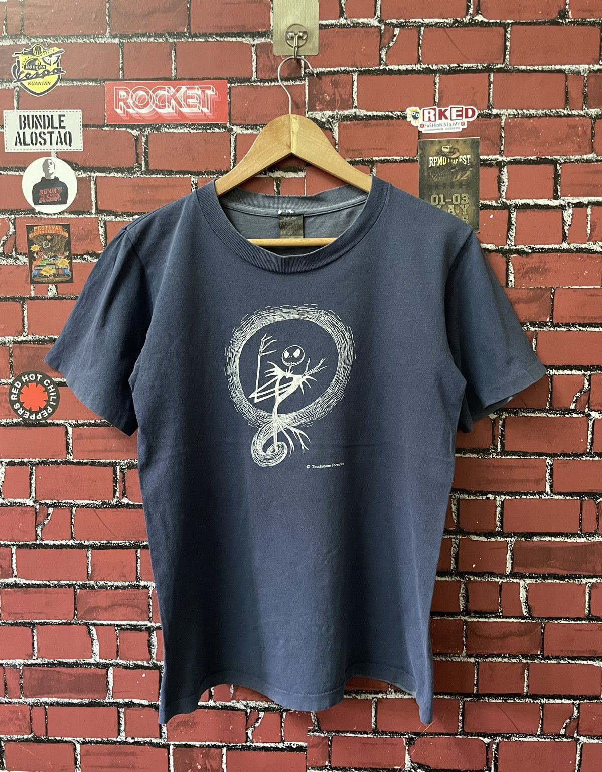 Vintage VINTAGE THE NIGHTMARE BEFORE CHRISTMAS 90s TEE Size US M / EU 48-50 / 2 - 1 Thumbnail
