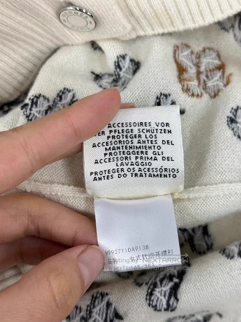 Hermes Hermes White four-leaf clover cashmere cardigan Size XS / US 0-2 / IT 36-38 - 6 Thumbnail
