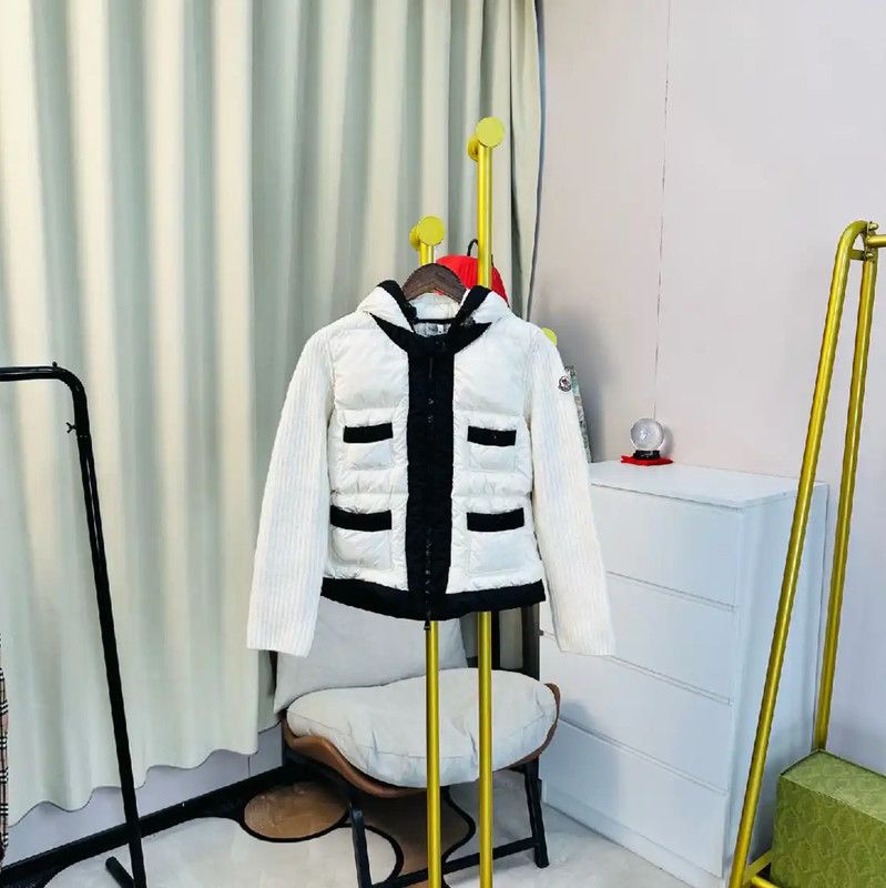 Miu Miu Miu Miu Women's White Nylon Puffer Jacket 0089 Size M / US 6-8 / IT 42-44 - 1 Thumbnail