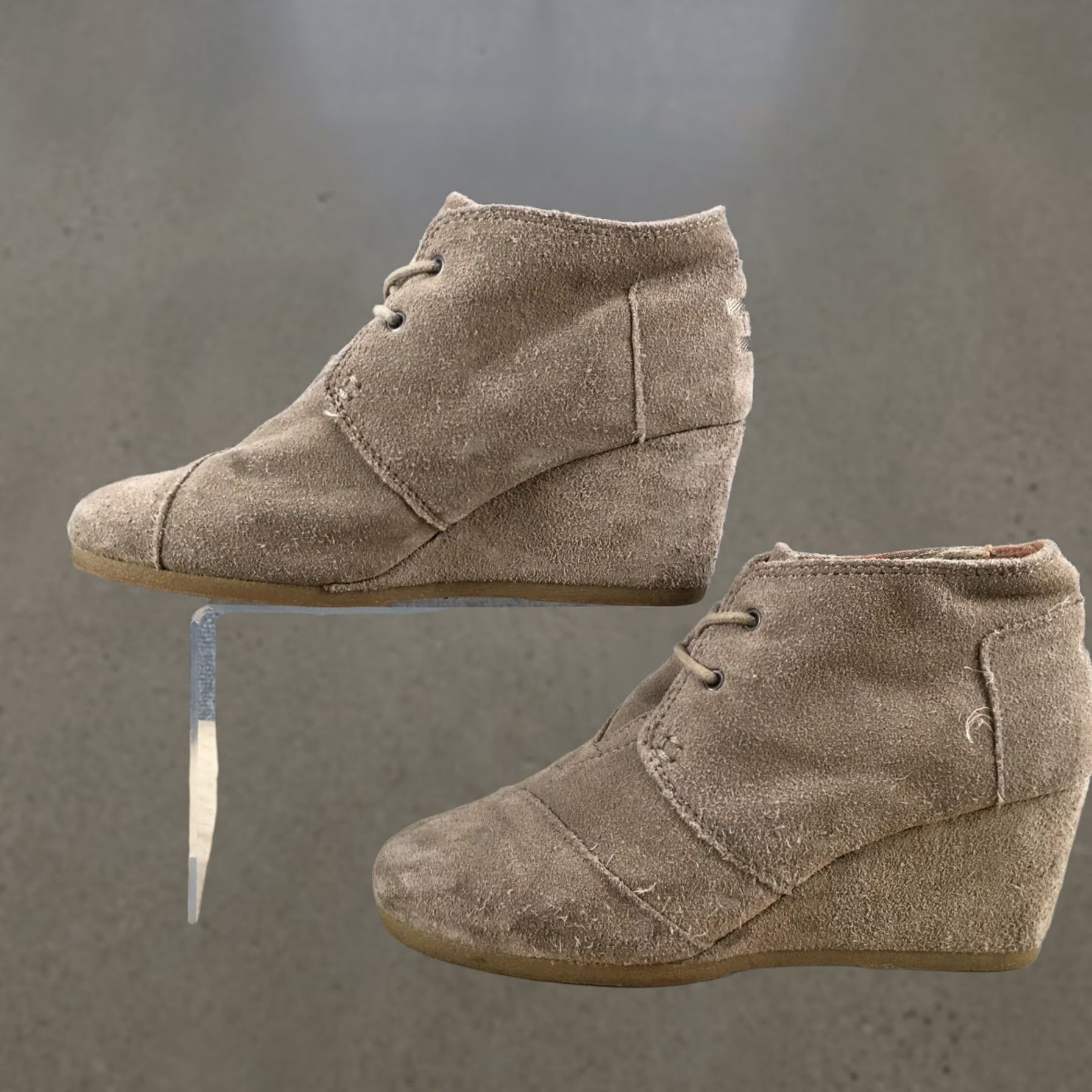 Toms TOMS Boots Womens 8 Casual Ankle Booties Wedge Heels Brown Suede Leather Lace Up Bootie Size US 8 / IT 38 - 1 Thumbnail
