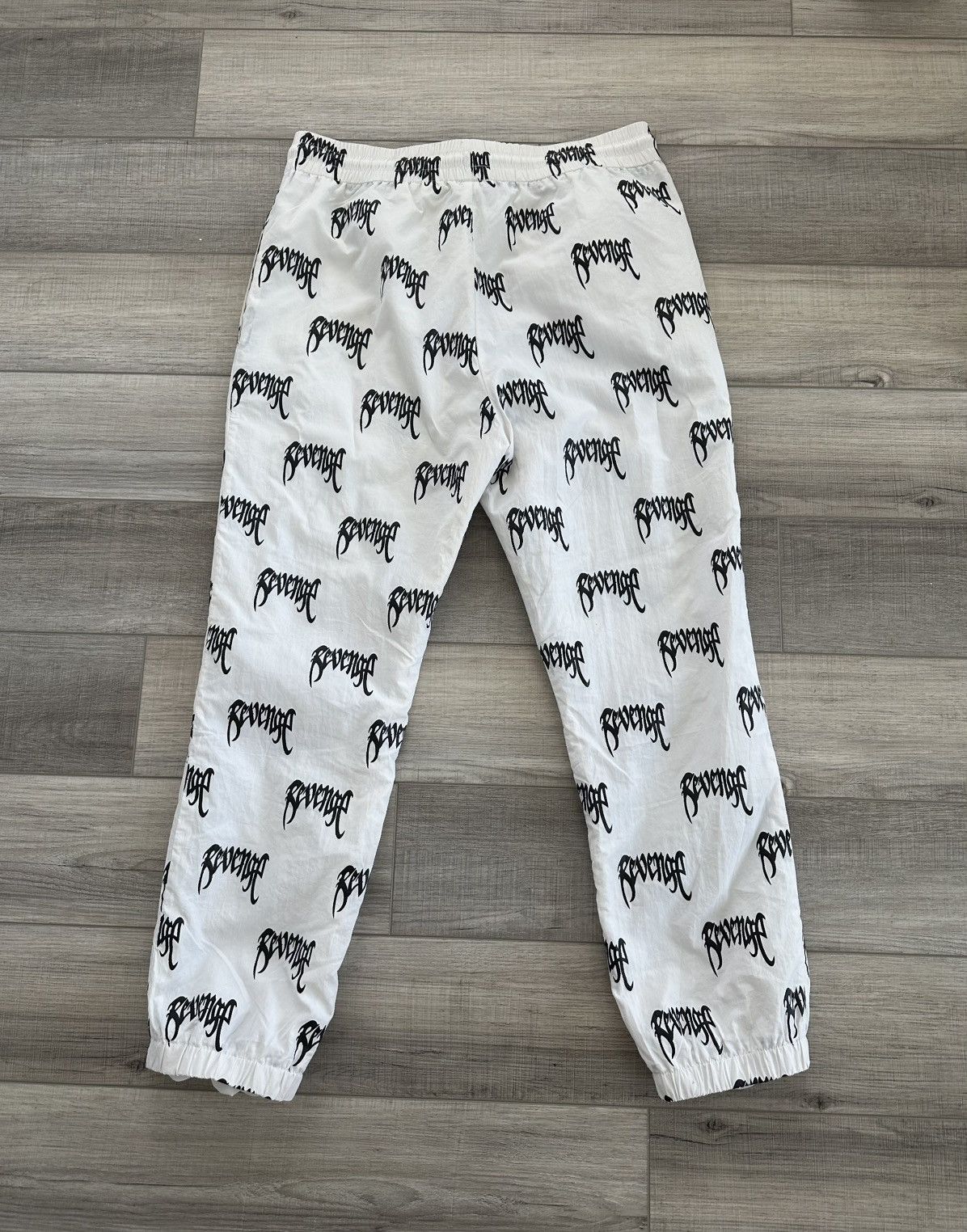 Revenge Revenge Track Pant Allover Massacre Logo L Size US 32 / EU 48 - 3 Thumbnail
