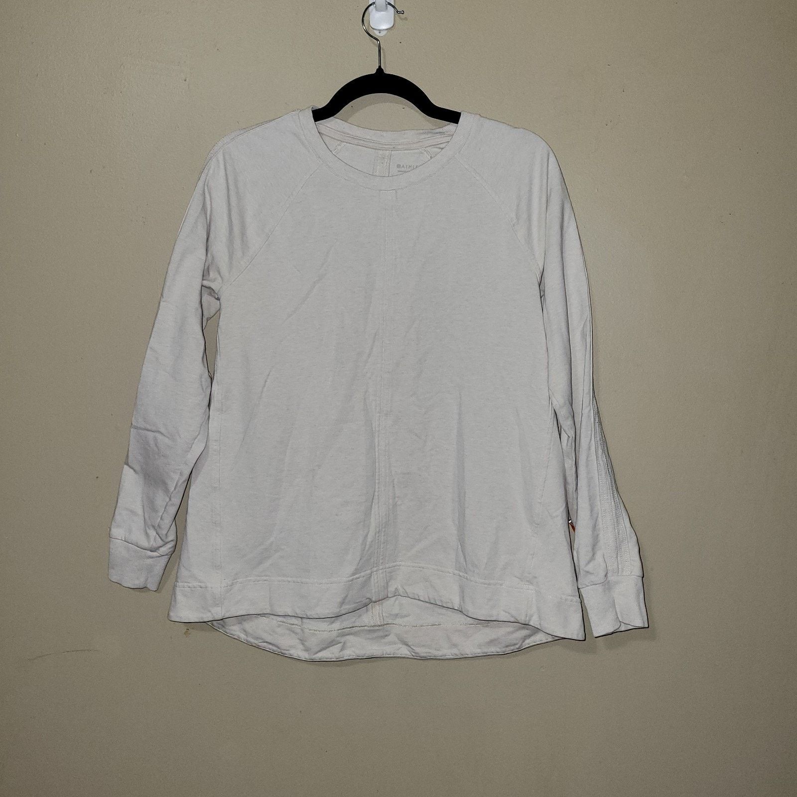 Athleta Athleta Sweatshirt Crew Neck Women’s Small White Ivory Cream Size S / US 4 / IT 40 - 1 Thumbnail