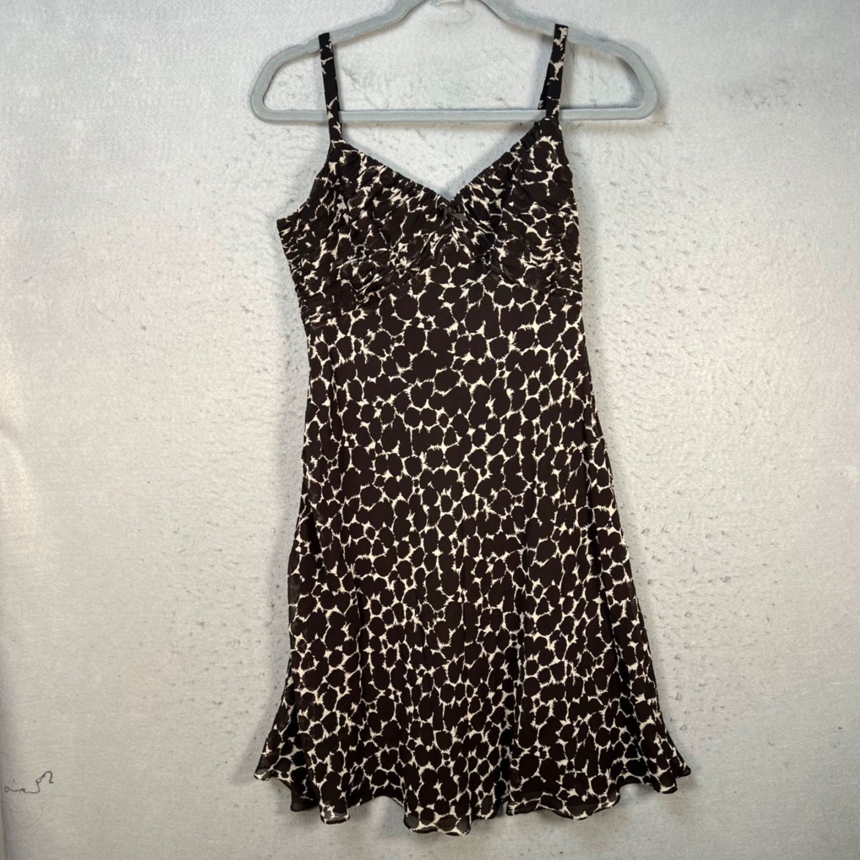 Ann Taylor Ann Taylor Petites Dress Brown Silk Sleeveless A-Line Sheath V-Neck Knee Length Party Cocktail 4P Womens Size S / US 4 / IT 40 - 2 Thumbnail