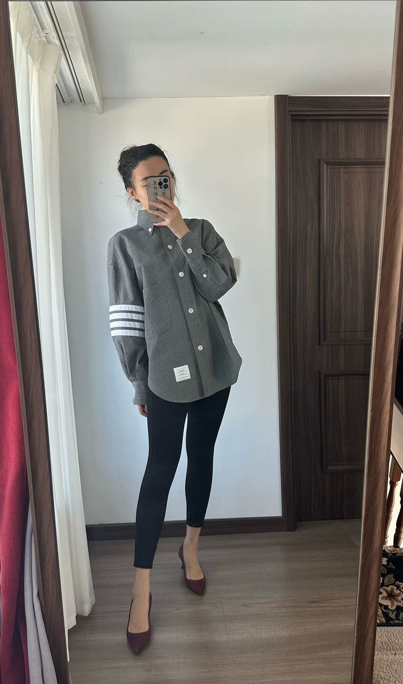 Thom Browne Thom Browne Sheepskin shirt Size XS / US 0-2 / IT 36-38 - 2 Thumbnail