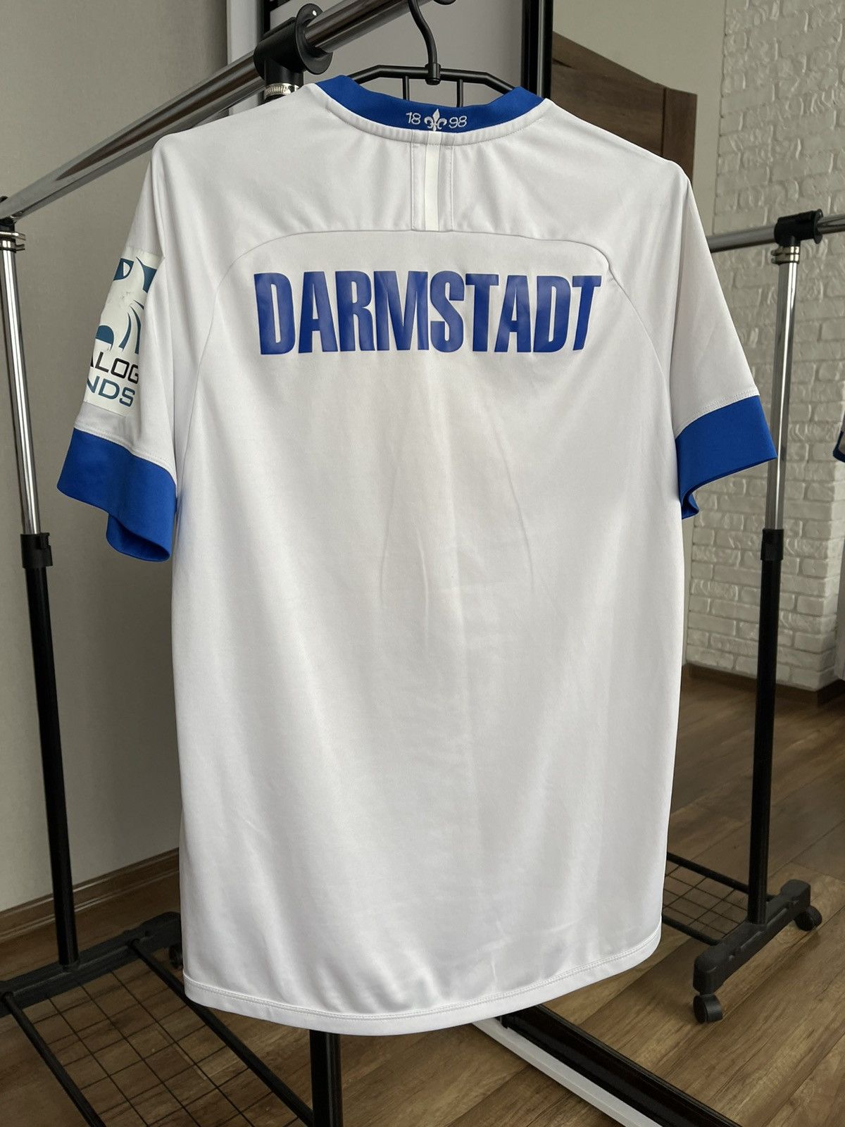 Other 2021/2022 Craft SV Darmstadt Soccer Jersey T-Shirt Tee Size US M / EU 48-50 / 2 - 5 Thumbnail