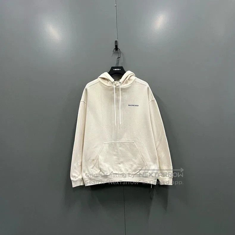 Balenciaga Balenciaga Beige Embroidered Logo Hoodie. Size US L / EU 52-54 / 3 - 1 Thumbnail