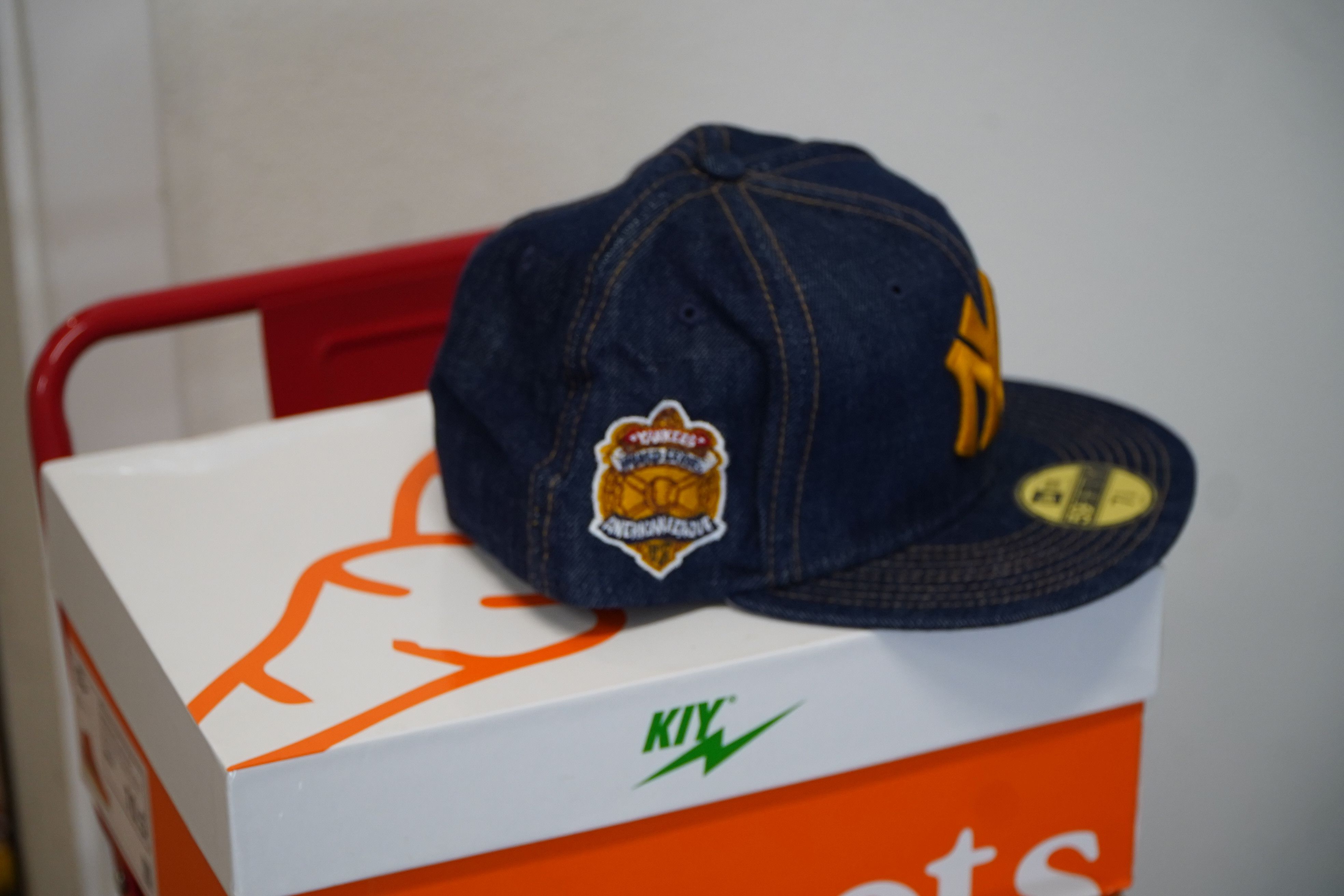 New Era New York Yankees Denim New Era - 7 5/8 Size ONE SIZE - 2 Thumbnail