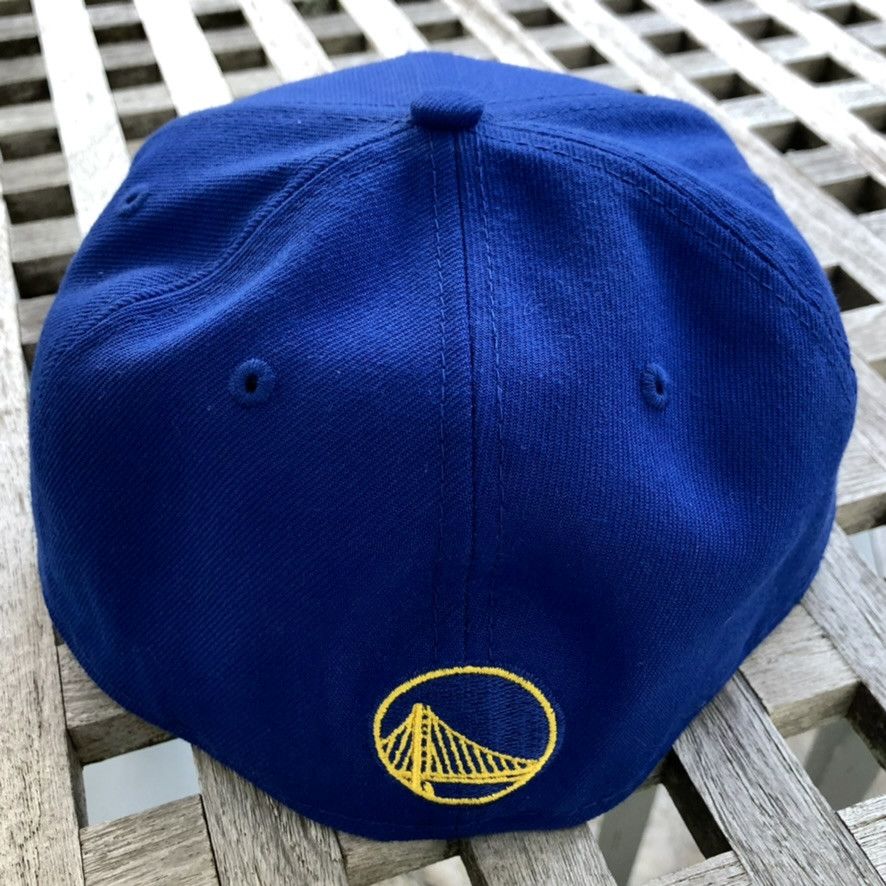 New Era Golden State Warriors Script NBA 75 Patch Fitted Hat 7 1/4 Size ONE SIZE - 5 Thumbnail