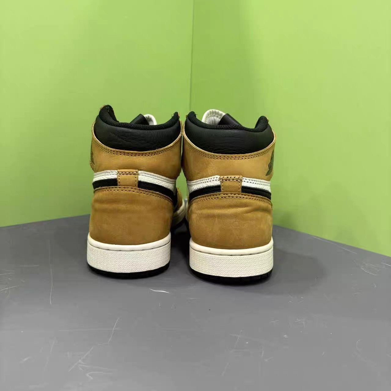 Jordan Brand Air Jordan 1 Rookie Wheat K15 Size US 9 / EU 42 - 6 Thumbnail
