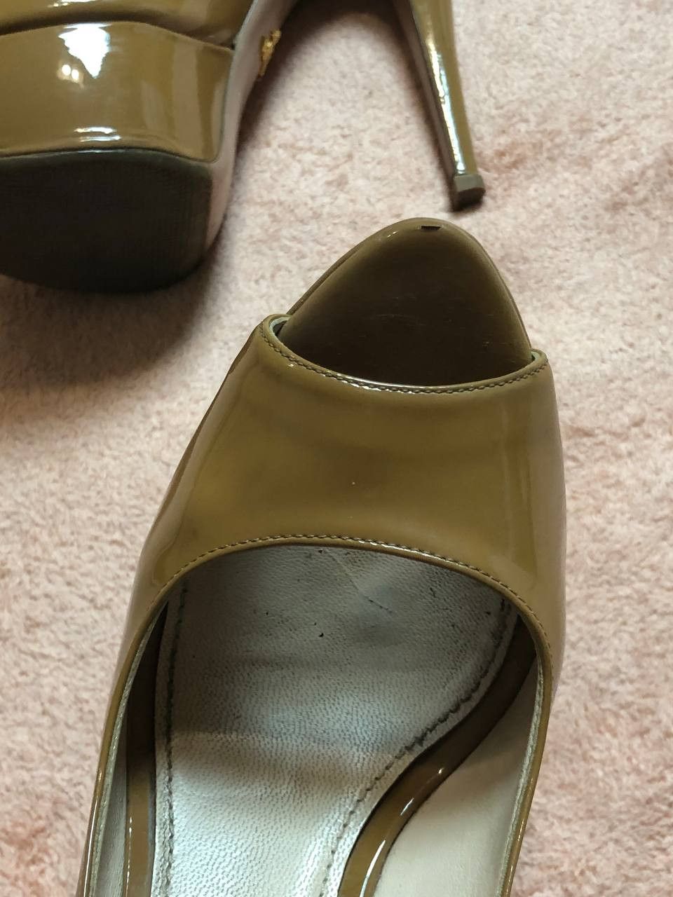 Prada Luxury Prada Patent Leather High Heels Size 39 Size US 9 / IT 39 - 7 Thumbnail