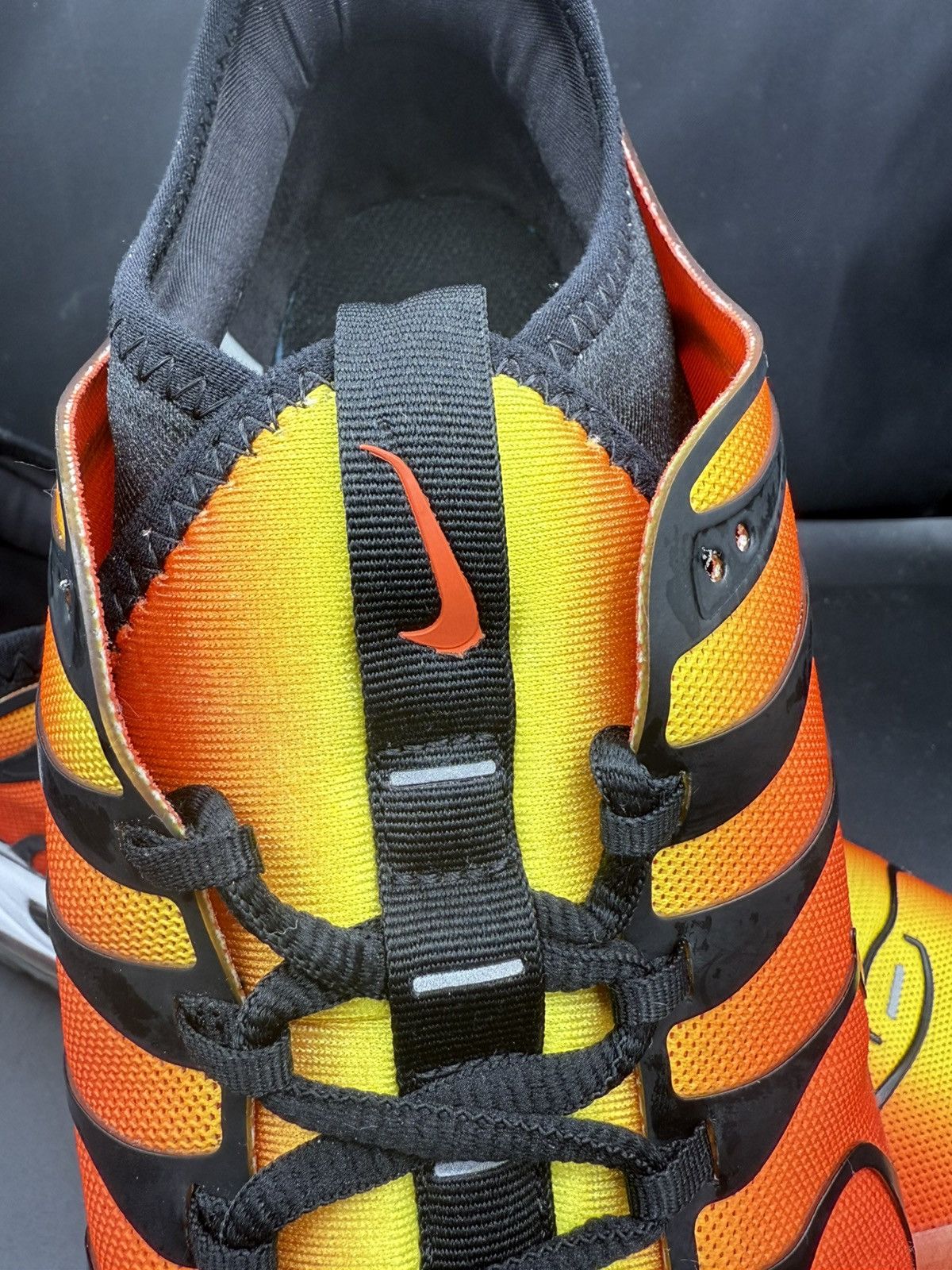 Nike NIKE AIR PLUS TN TIGER Size US 10 / EU 43 - 3 Thumbnail
