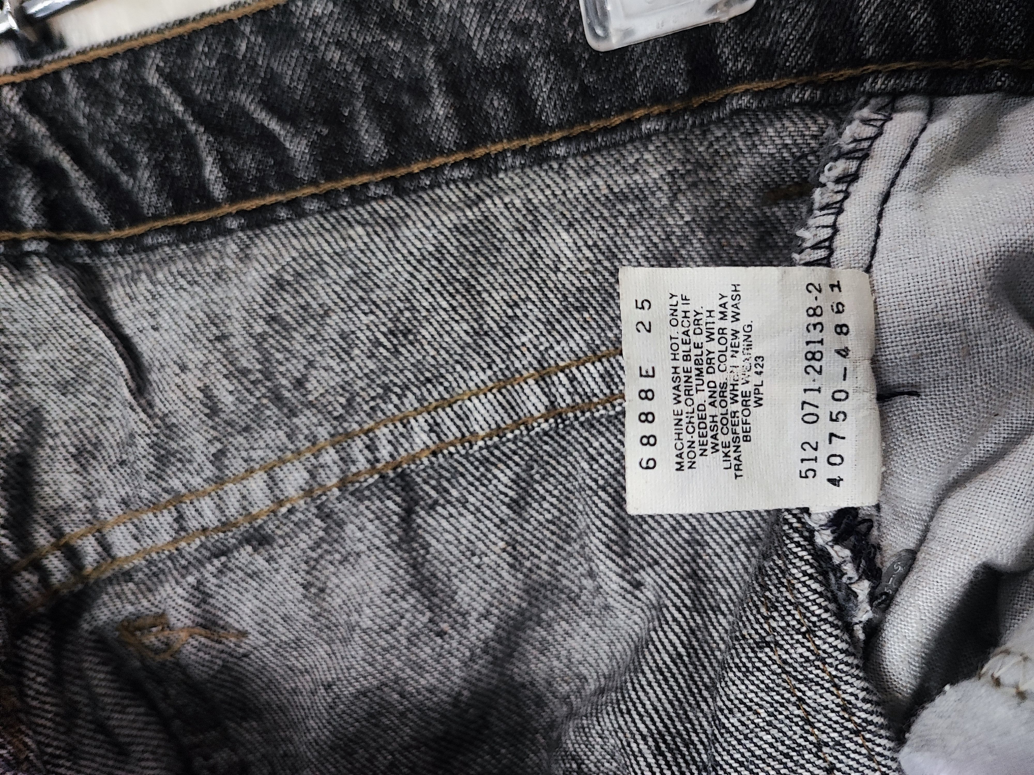 Levi's Vintage 90 Black Levis 512 Slim Tapered Jeans Size US 27 - 13 Thumbnail