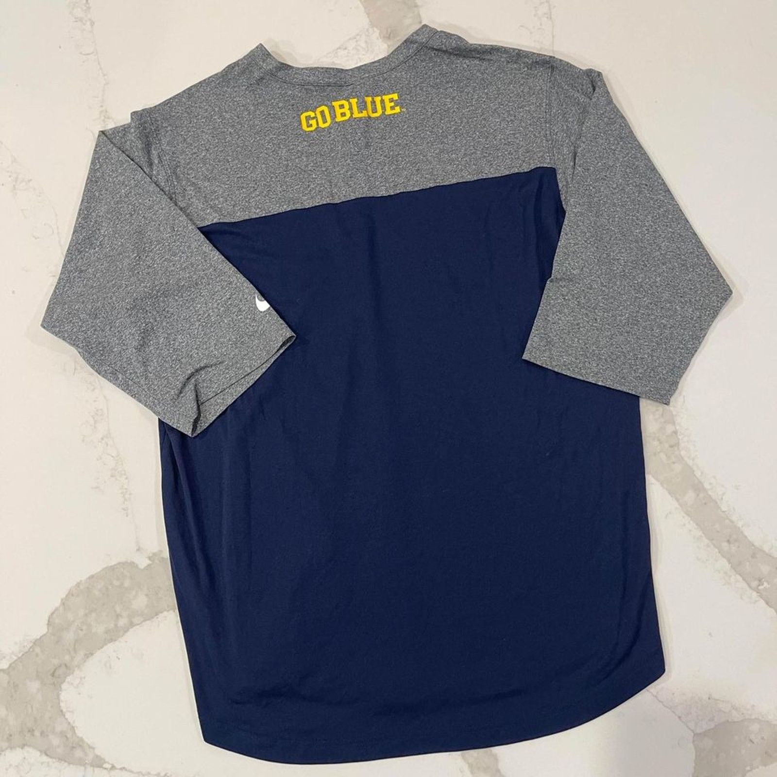 Nike Nike DriFit Henley 3/4Sleeve University Michigan Shirt MenXL Size US XL / EU 56 / 4 - 7 Thumbnail