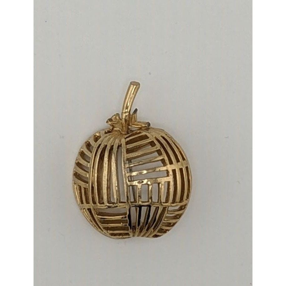 Other Vintage Collectible Coro Abstract Apple Brooch Gold Tone Size ONE SIZE - 4 Thumbnail