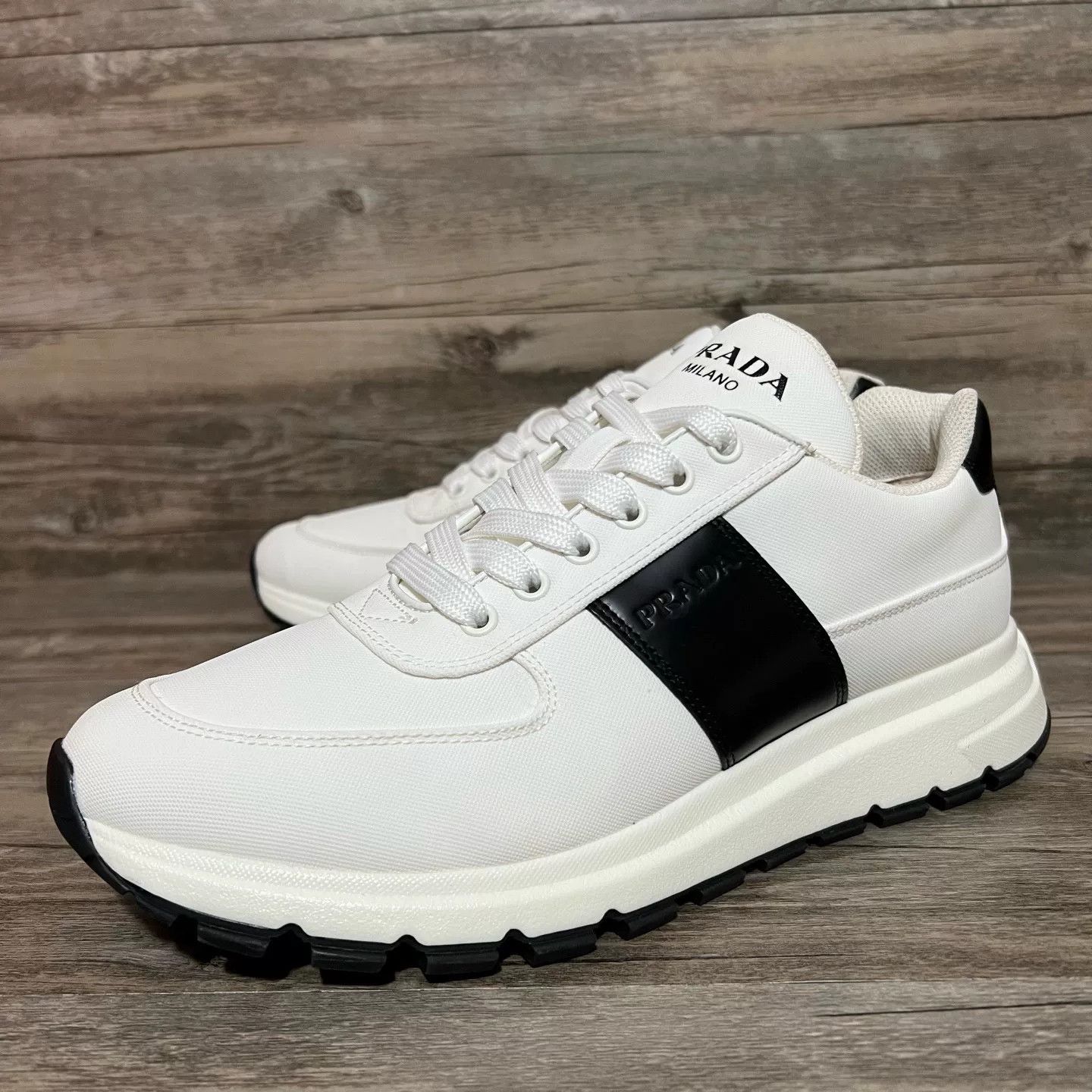 Prada Prada Casual Black Lowtop Sneakers 42 Men Size US 9 / EU 42 - 1 Thumbnail