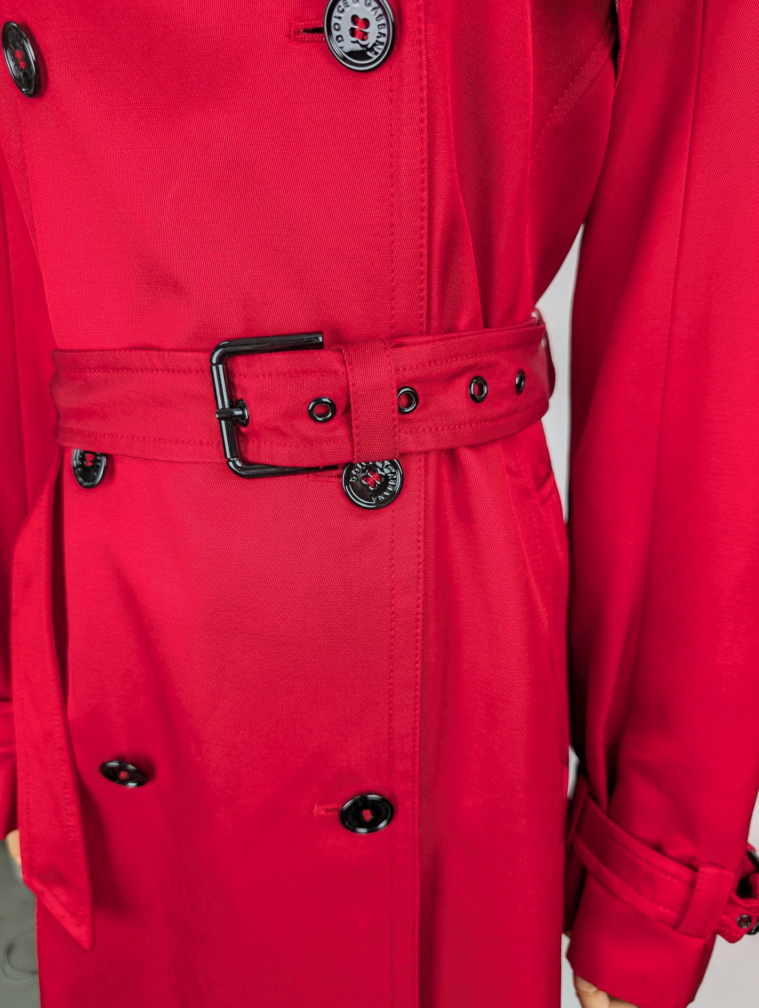Dolce & Gabbana Red Shimmering Mid-Length Trench Coat Size S / US 4 / IT 40 - 7 Thumbnail