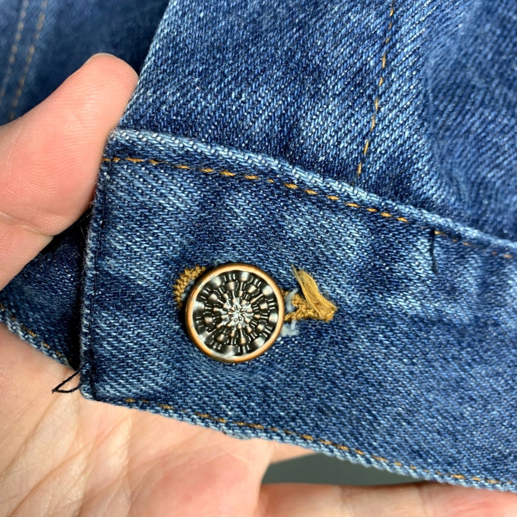 JCPenney VINTAGE JcPenney Denim Jean Button Jacket Shirt Medium 44 Blue 1980s Mens Womens Boys Girls Size US 31 - 3 Thumbnail