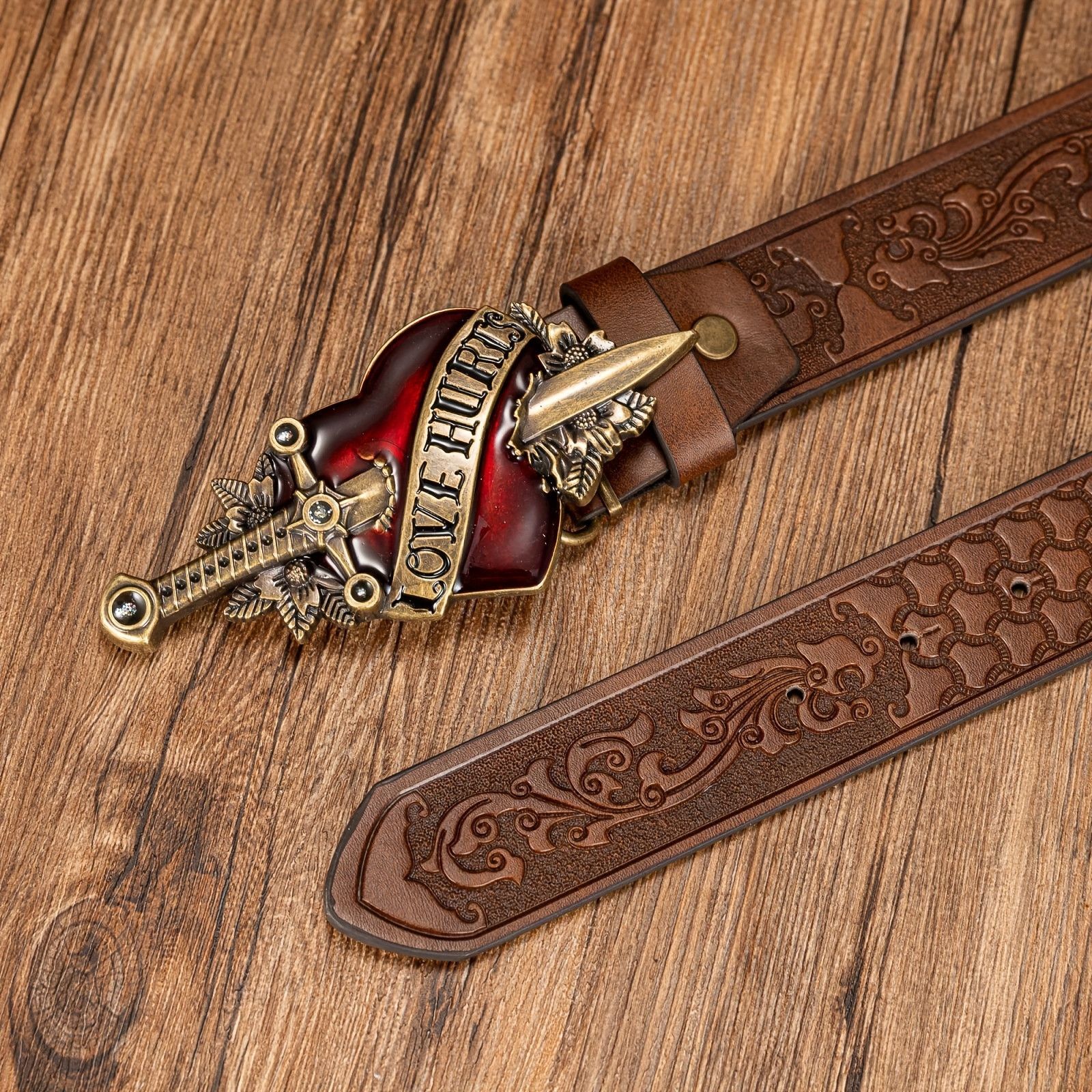 Vintage Vintage Belt with Arrow Heart Buckle Size ONE SIZE - 1 Thumbnail