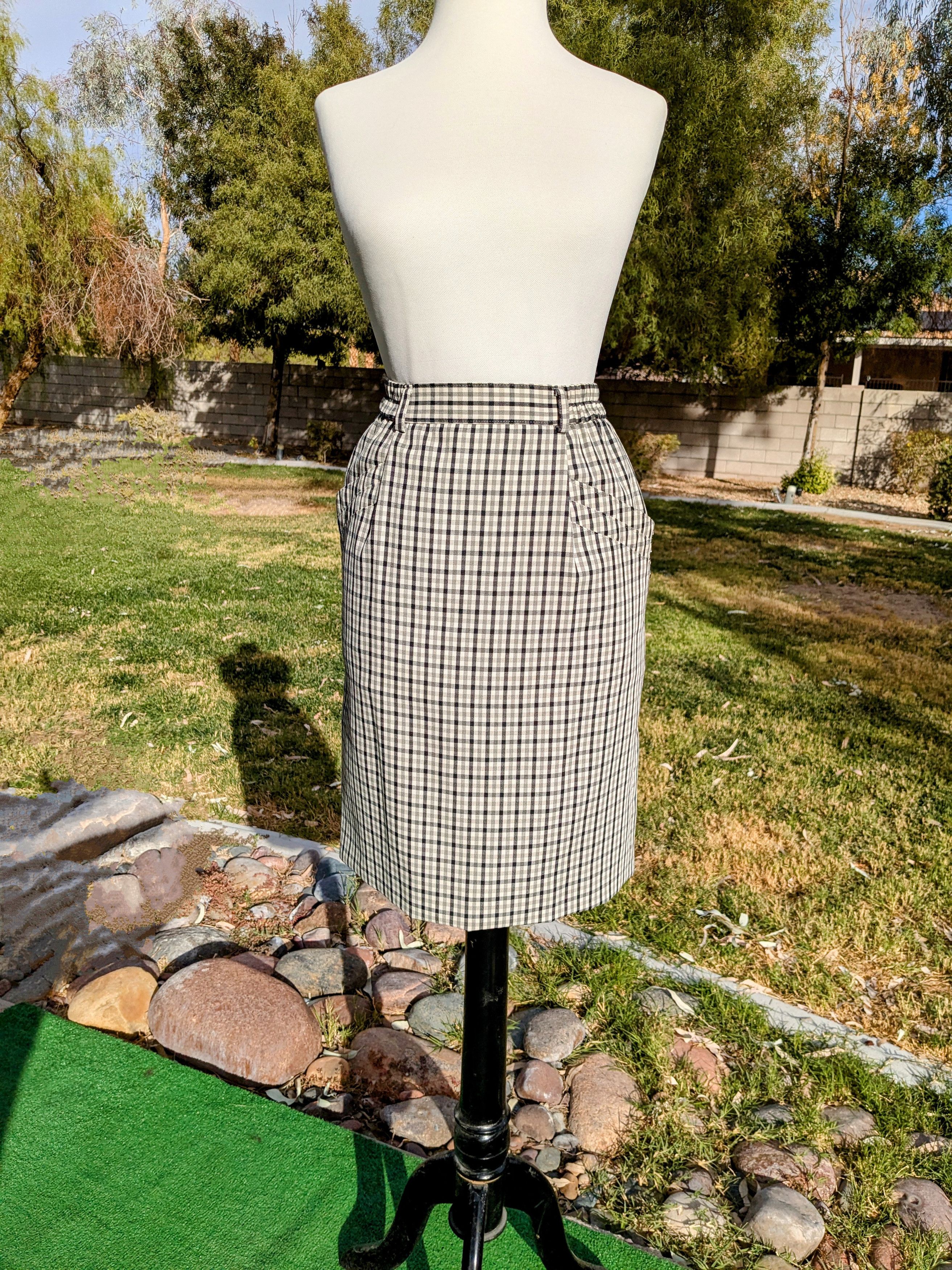 Vintage Sudo Vintage Japanese Ivory Plaid Petite Pockets Midi Skirt Size 25" / US 0 / IT 36 - 2 Thumbnail