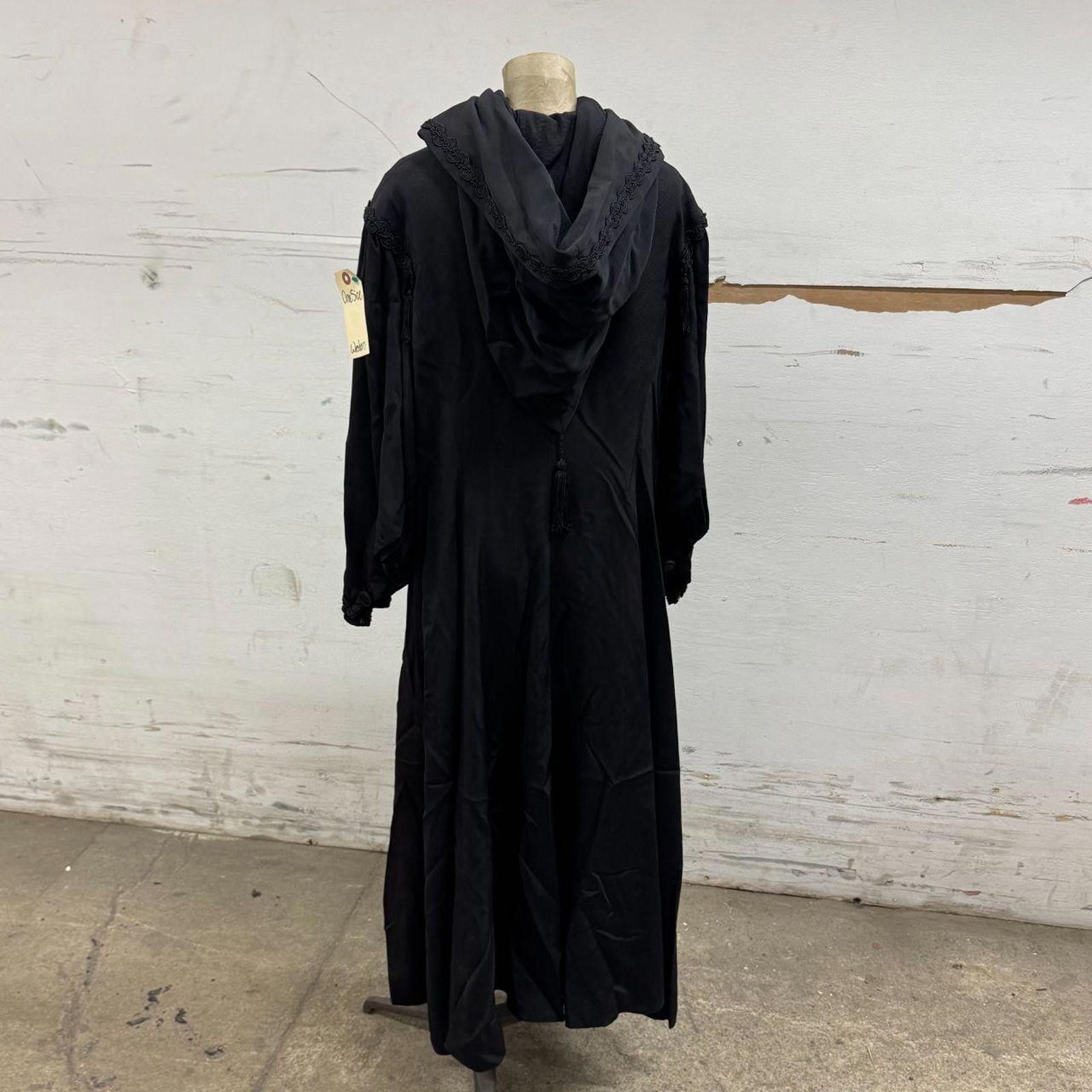 Other Vintage 50s Black Hooded Victorian Style Cloak Trench Coat Size S / US 4 / IT 40 - 7 Thumbnail