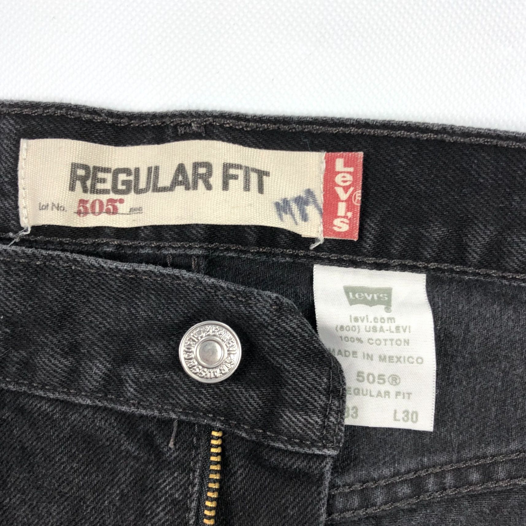 Levi's VINTAGE Levi's Jeans Mens 34x34 Black 505 American Denim Pants Straight Boots Regular Mens Size US 33 - 6 Thumbnail