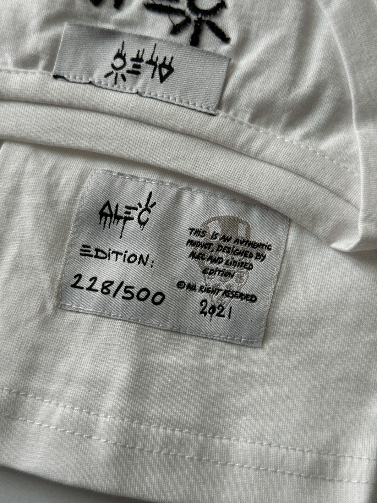 Alec Monopoly Alec monopoly tee Size US L / EU 52-54 / 3 - 3 Thumbnail