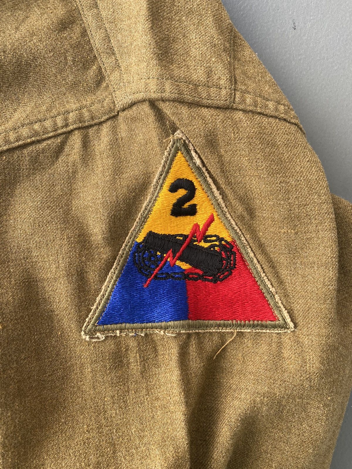 Vintage True Vintage! 1942- WW2- M-1937 US Army 2nd AD Shirt Size US S / EU 44-46 / 1 - 15 Thumbnail
