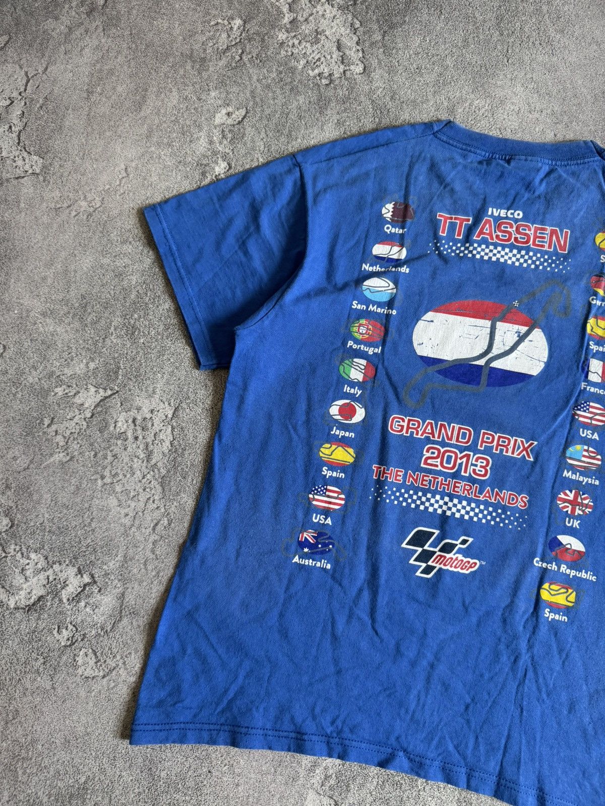 Vintage Grand Prix IVECO Motogp TT ASSEN racing 2013 tshirt tee 00s Size US L / EU 52-54 / 3 - 14 Thumbnail