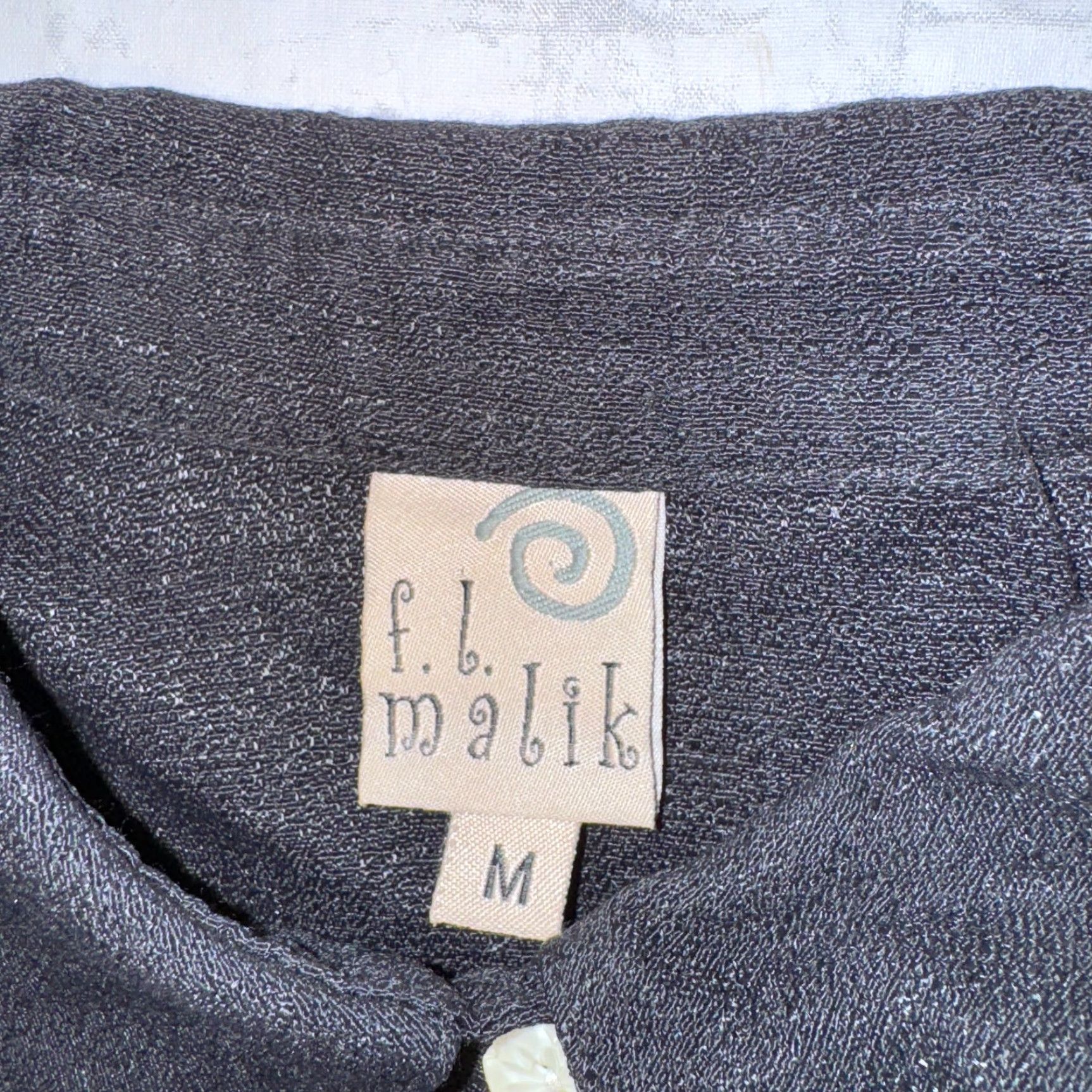 Vintage FL Malik Button-Up Shirt Black Long Sleeve Knit Cotton M Womens Casual Shirt - Pleated Embroidered Button-Up Size M / US 6-8 / IT 42-44 - 2 Thumbnail