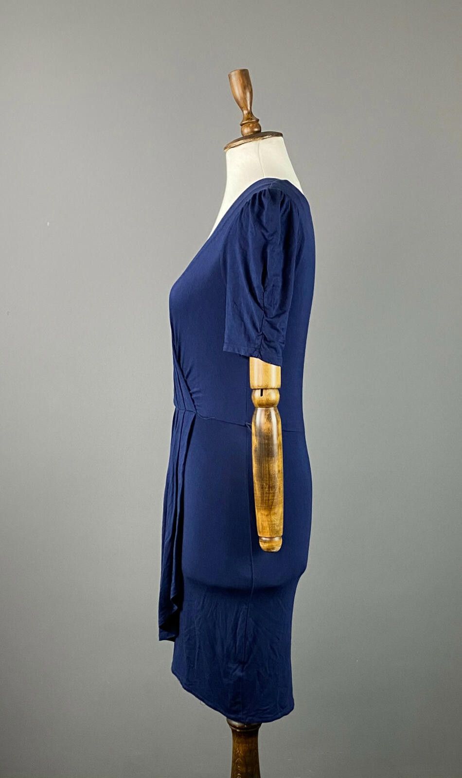 Designer Phase Eight Navy Blue V-Neck 3/4 Sleeve A-Line Dress Size 10 Size L / US 10 / IT 46 - 4 Thumbnail