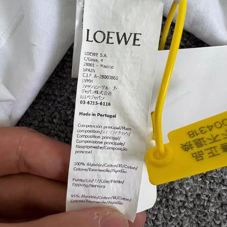 Loewe loewe White short sleeves 2505-Nextarrow Size US M / EU 48-50 / 2 - 7 Thumbnail