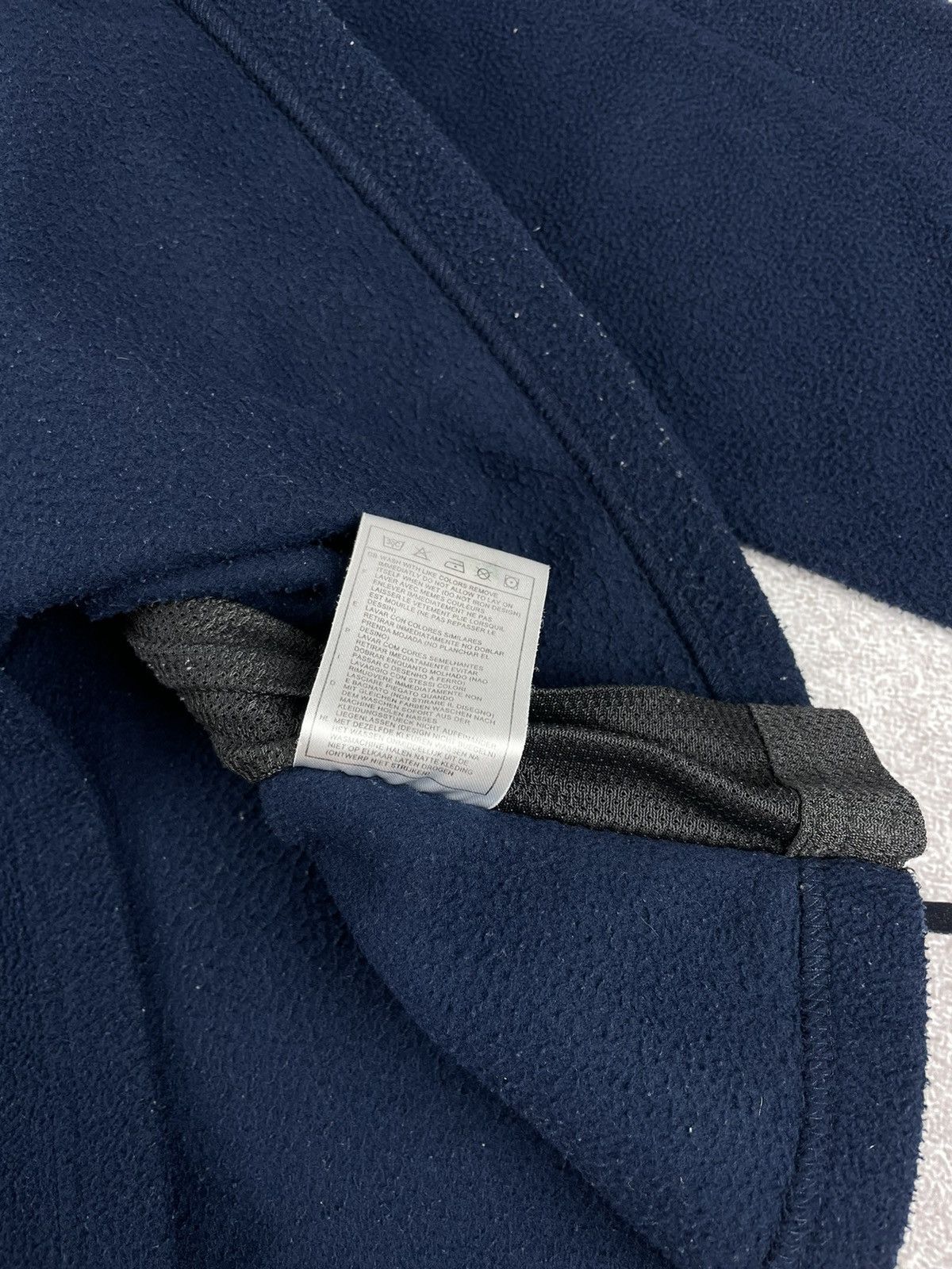 Nike × Vintage Vintage Nike y2k Logo Sherpa Fleece Sweatshirt Size US S / EU 44-46 / 1 - 10 Thumbnail