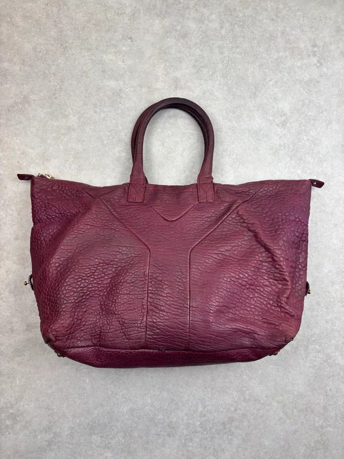 Yves Saint Laurent Yves Saint Laurent Bordeaux Leather Quilted Handle Bag Size ONE SIZE - 1 Thumbnail