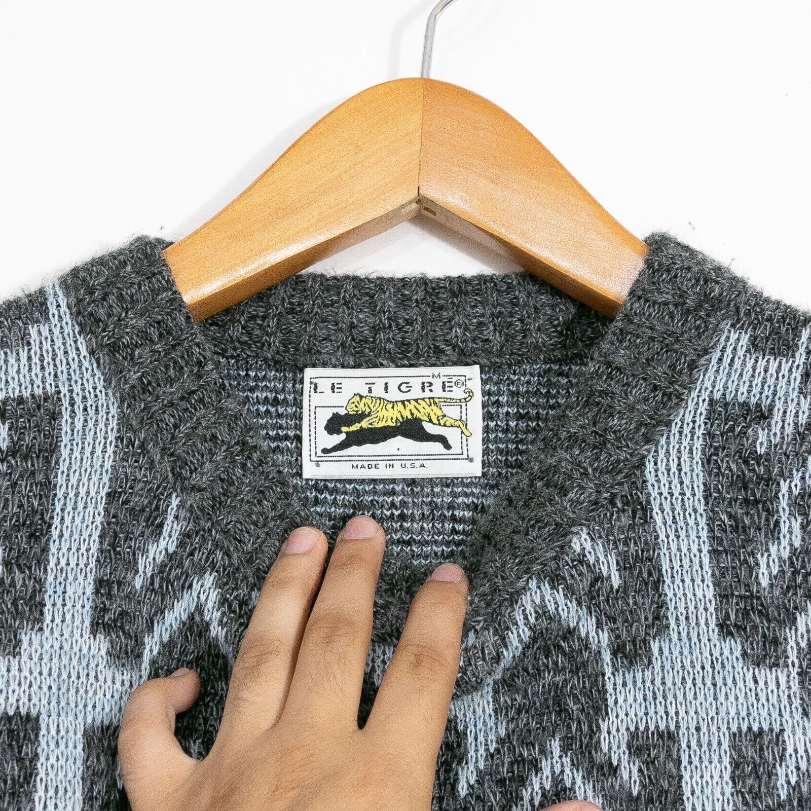 Le TIGRE × Vintage Vintage Le Tigre Abstract Pattern Sweater Medium - Acrylic Size US M / EU 48-50 / 2 - 5 Thumbnail