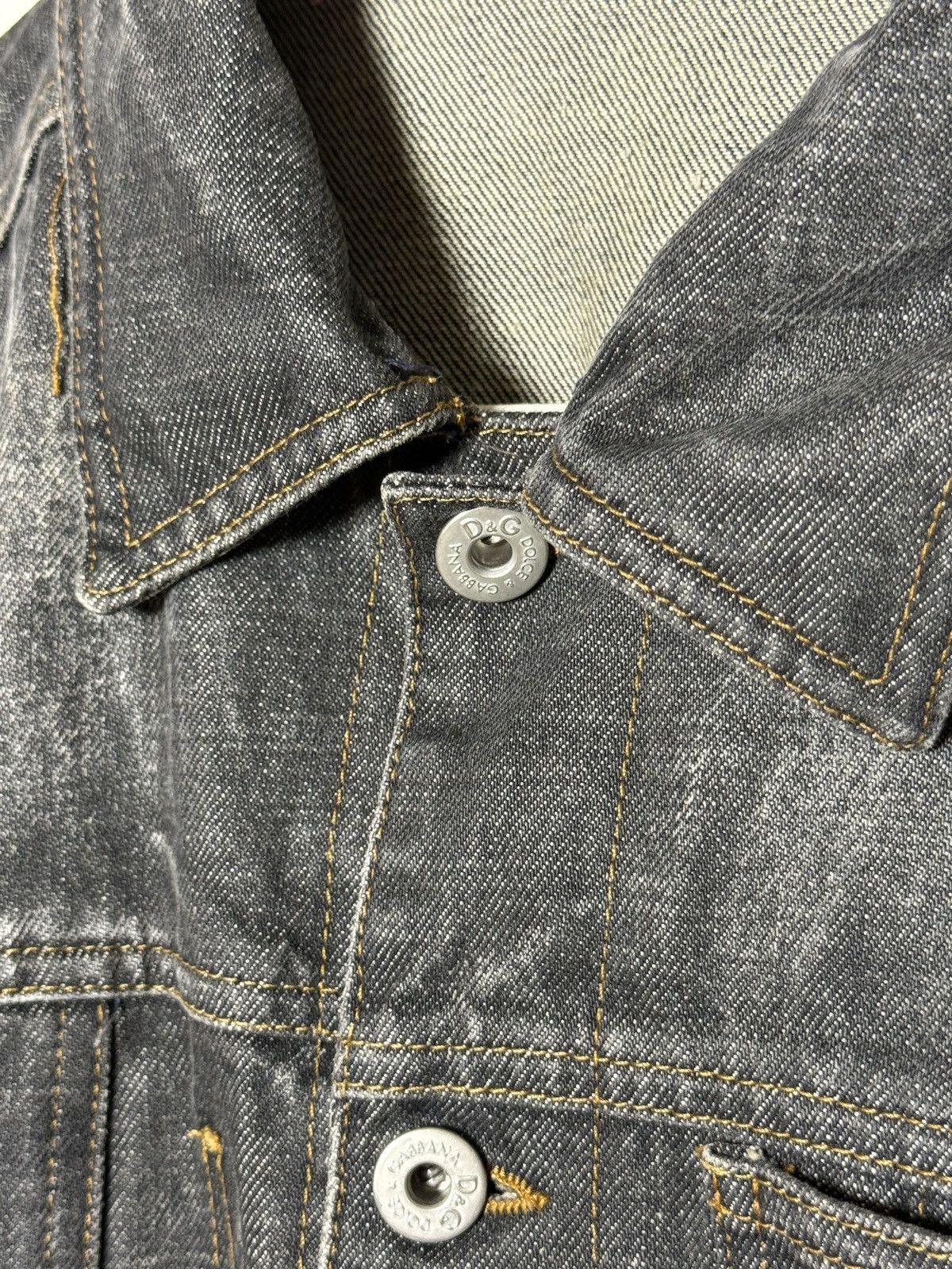 Dolce & Gabbana Dolce & Gabbana vintage denim trucker jacket Size US M / EU 48-50 / 2 - 3 Thumbnail