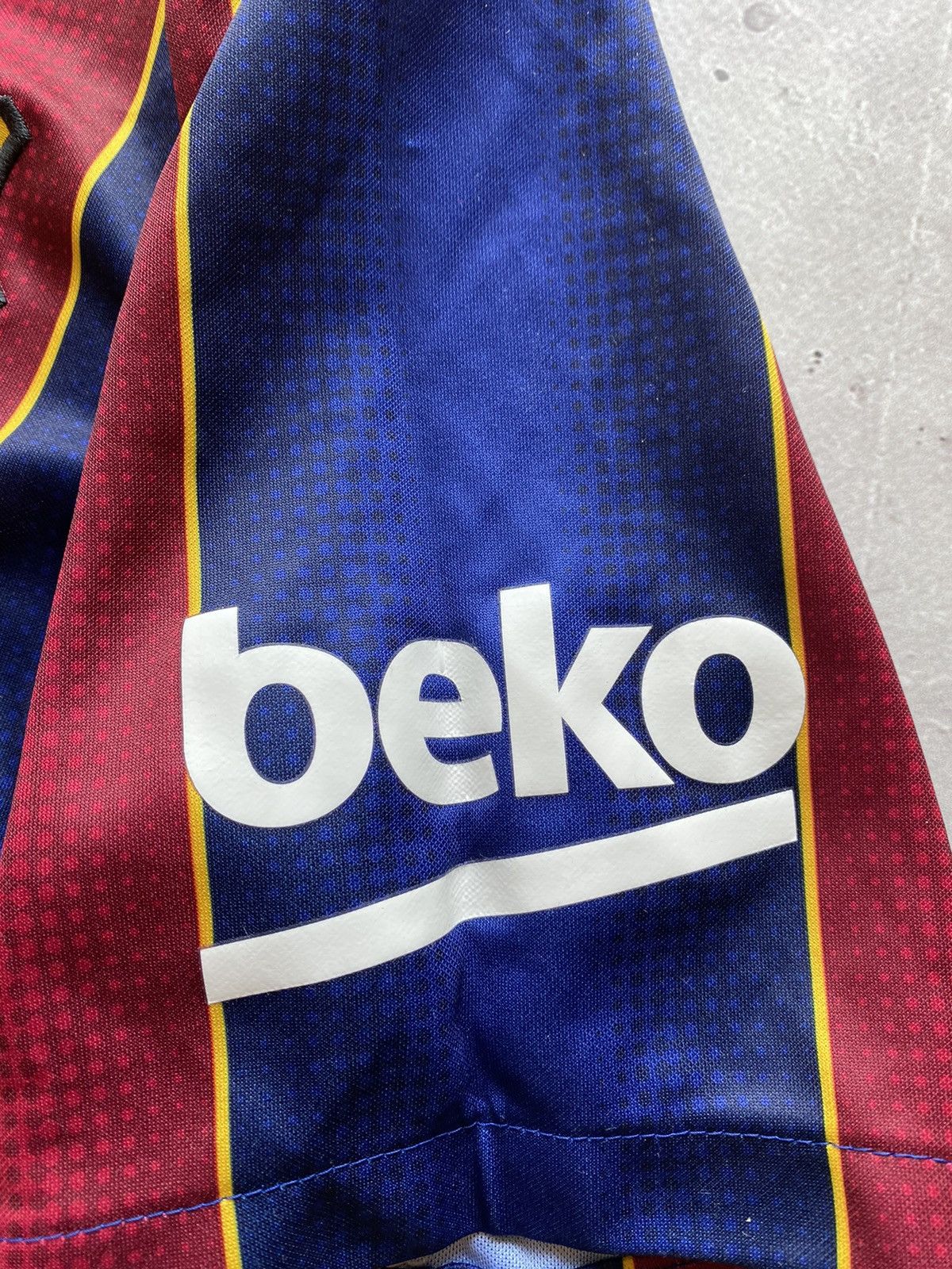 Nike Nike 2020/21 Lionel Messi #10 FC Barselona Soccer Jersey Size US S / EU 44-46 / 1 - 11 Thumbnail