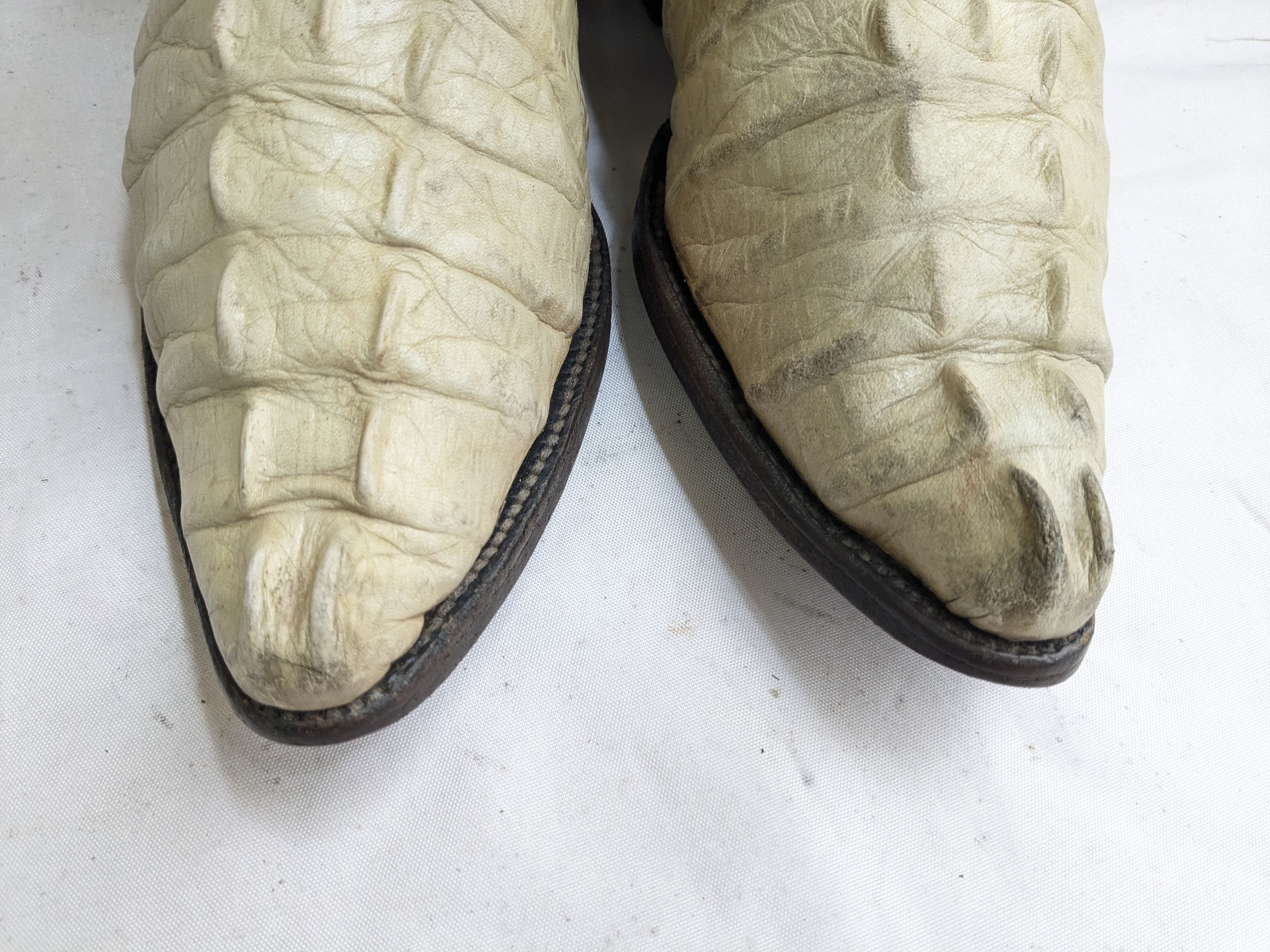 Other Vintage Cowboy Boots Yellow Crocodile Leather 9 Size US 9 / EU 42 - 2 Thumbnail