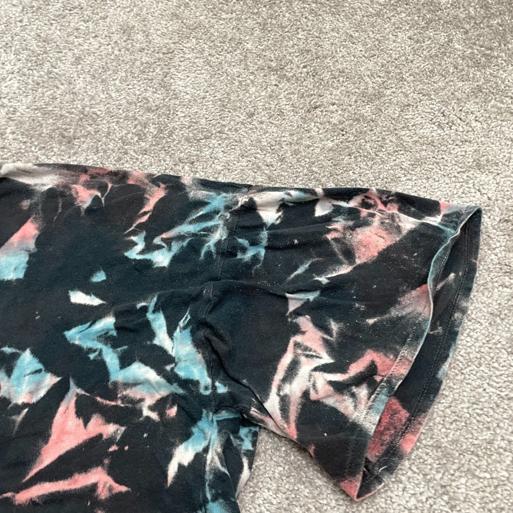 Fashion Nova Fashion Nova T-Shirt Womens M Multicolor Tie-Dye Crew Neck Cropped Oversized Casual Shirt Size M / US 6-8 / IT 42-44 - 3 Thumbnail